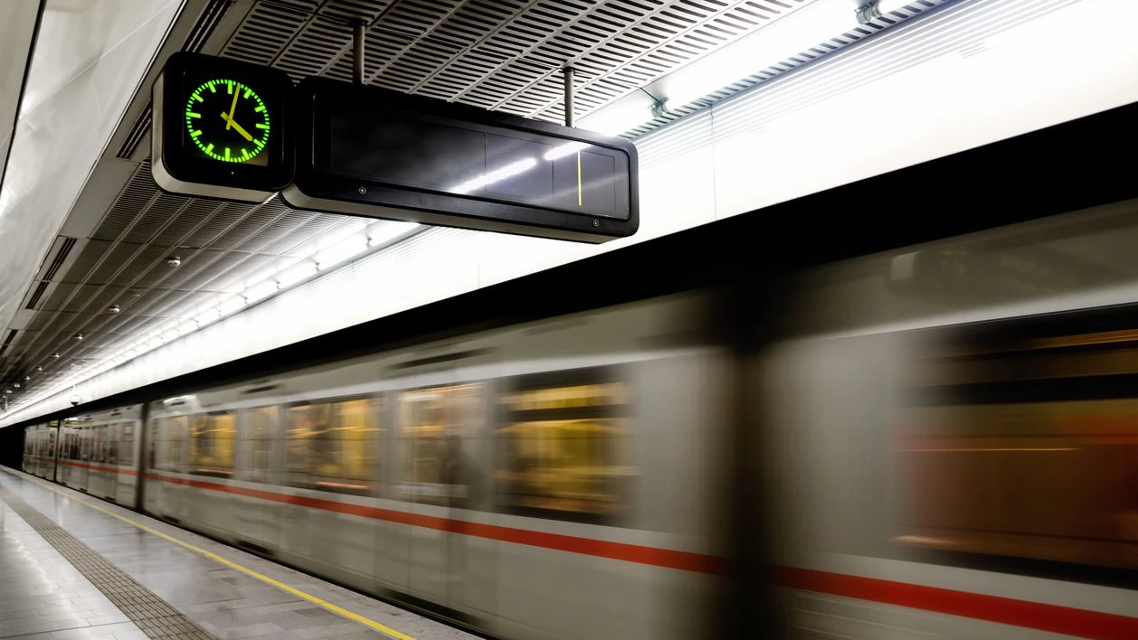 Heute.at - Schüsse und Schläge – Brutale Attacke in U-Bahn-Station