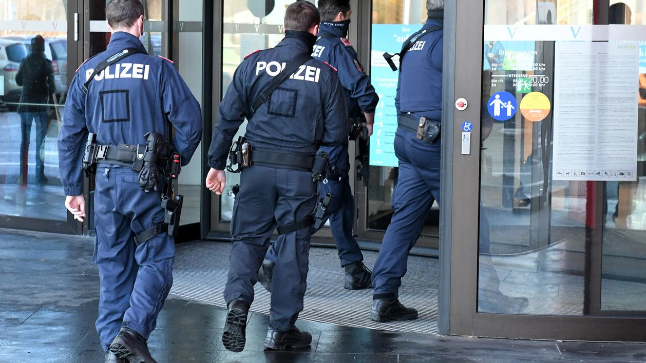 Heute.at - Diebstahl, Betrug: Polizei fasst Gangster-Bande in Graz