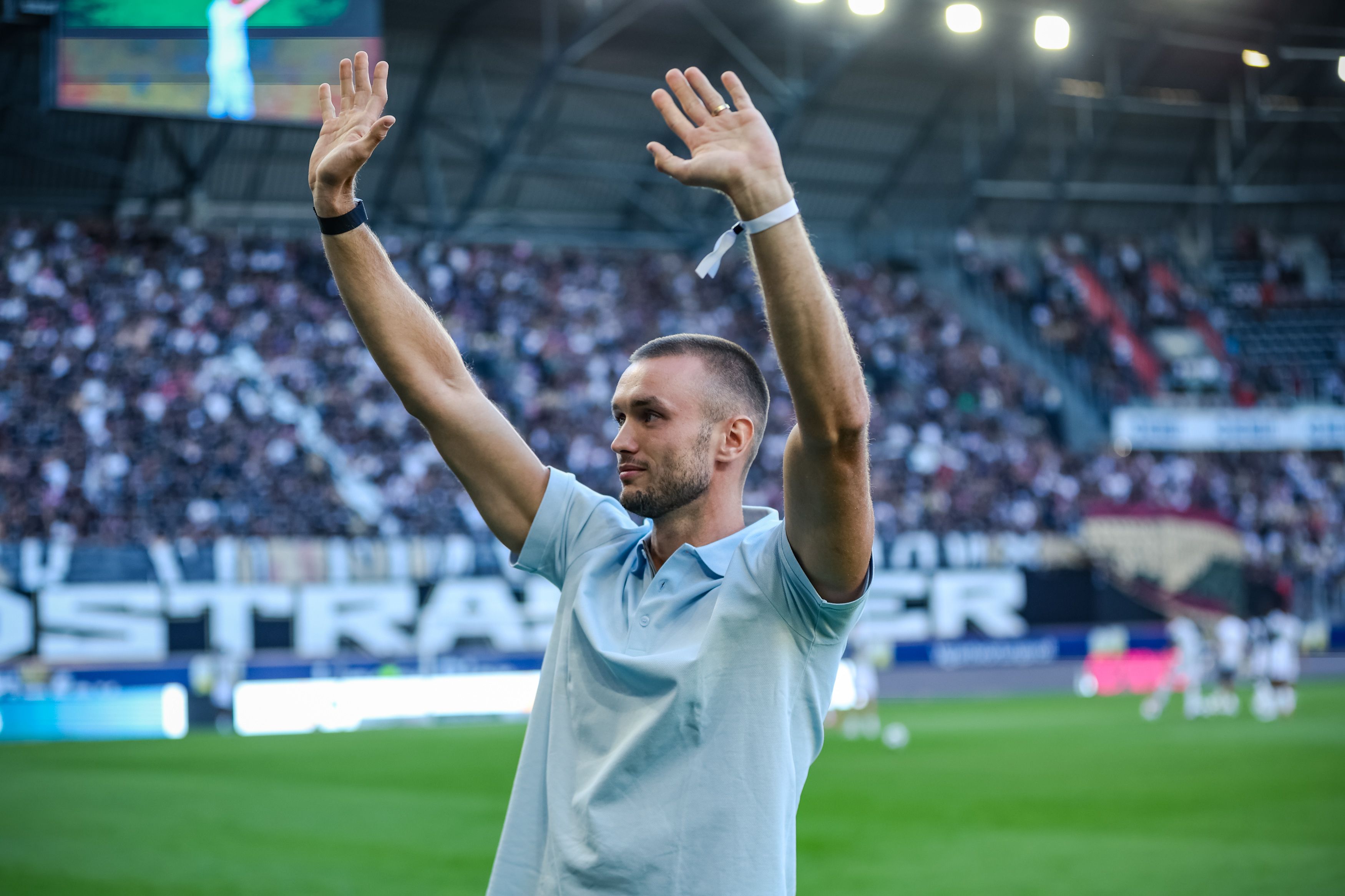 Sasa Kalajdzic wurde beim LASK verabscheidet. 