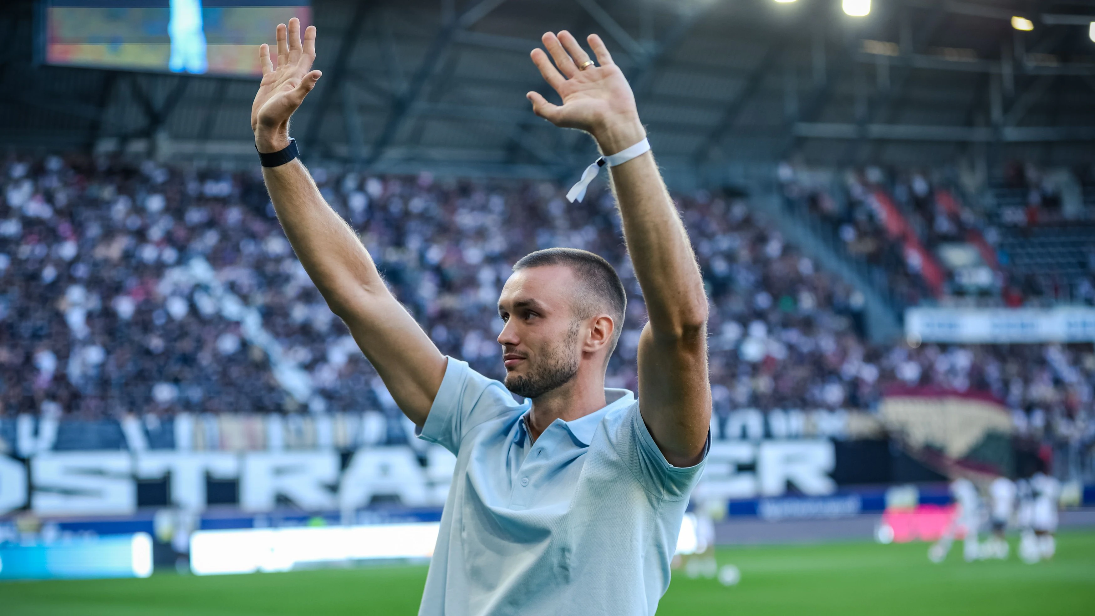 Sasa Kalajdzic wurde beim LASK verabscheidet. 