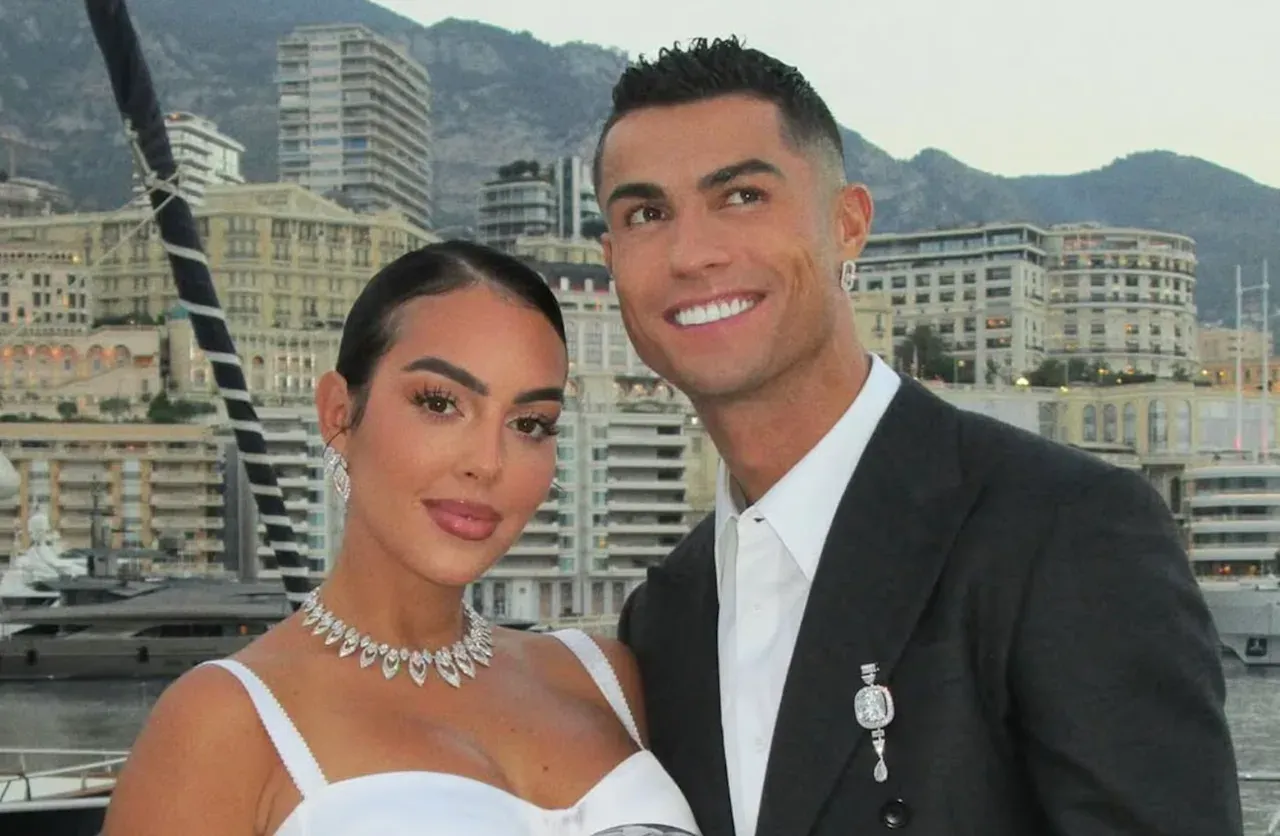 Cristiano Ronaldo und Georgina haben Ja gesagt.
