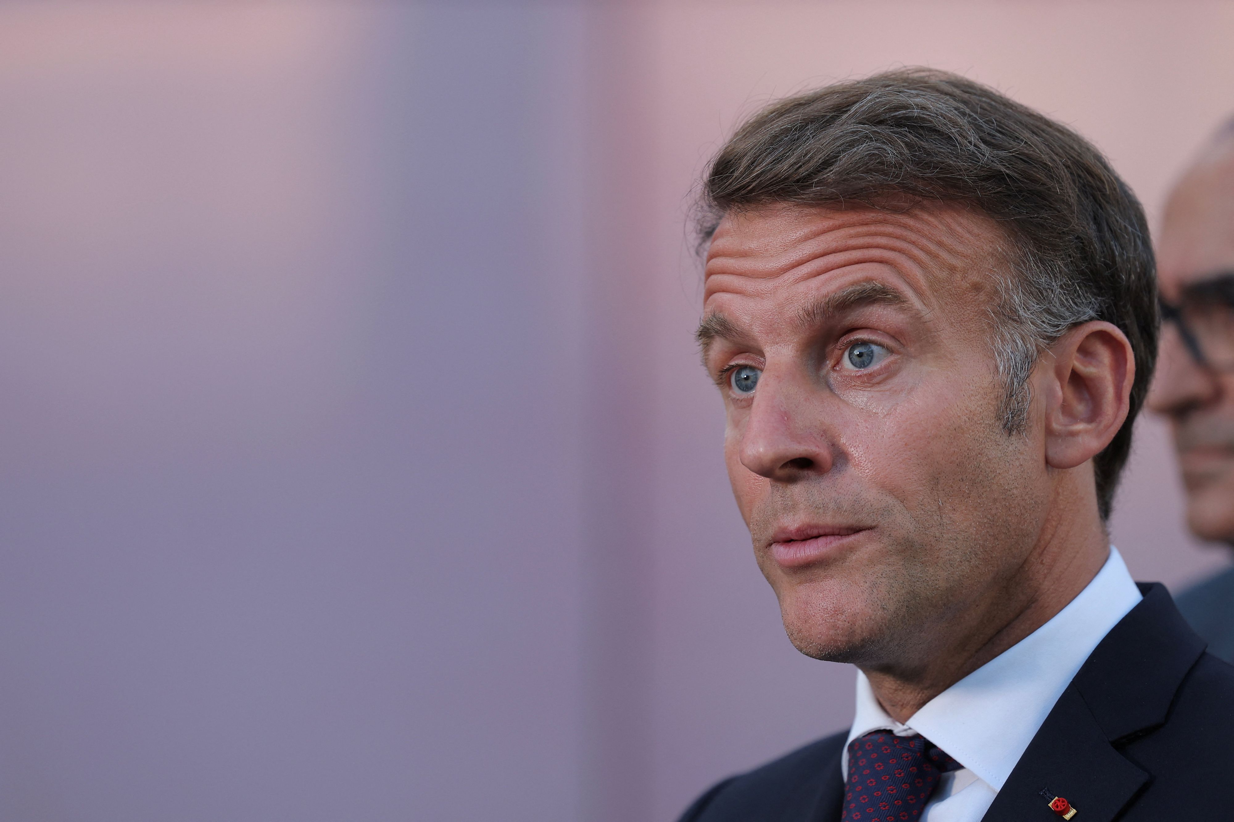 Präsident Emmanuel Macron hat Premierminister Sebastien Lecornu bereits angewiesen, das Gesetz zu überarbeiten. 