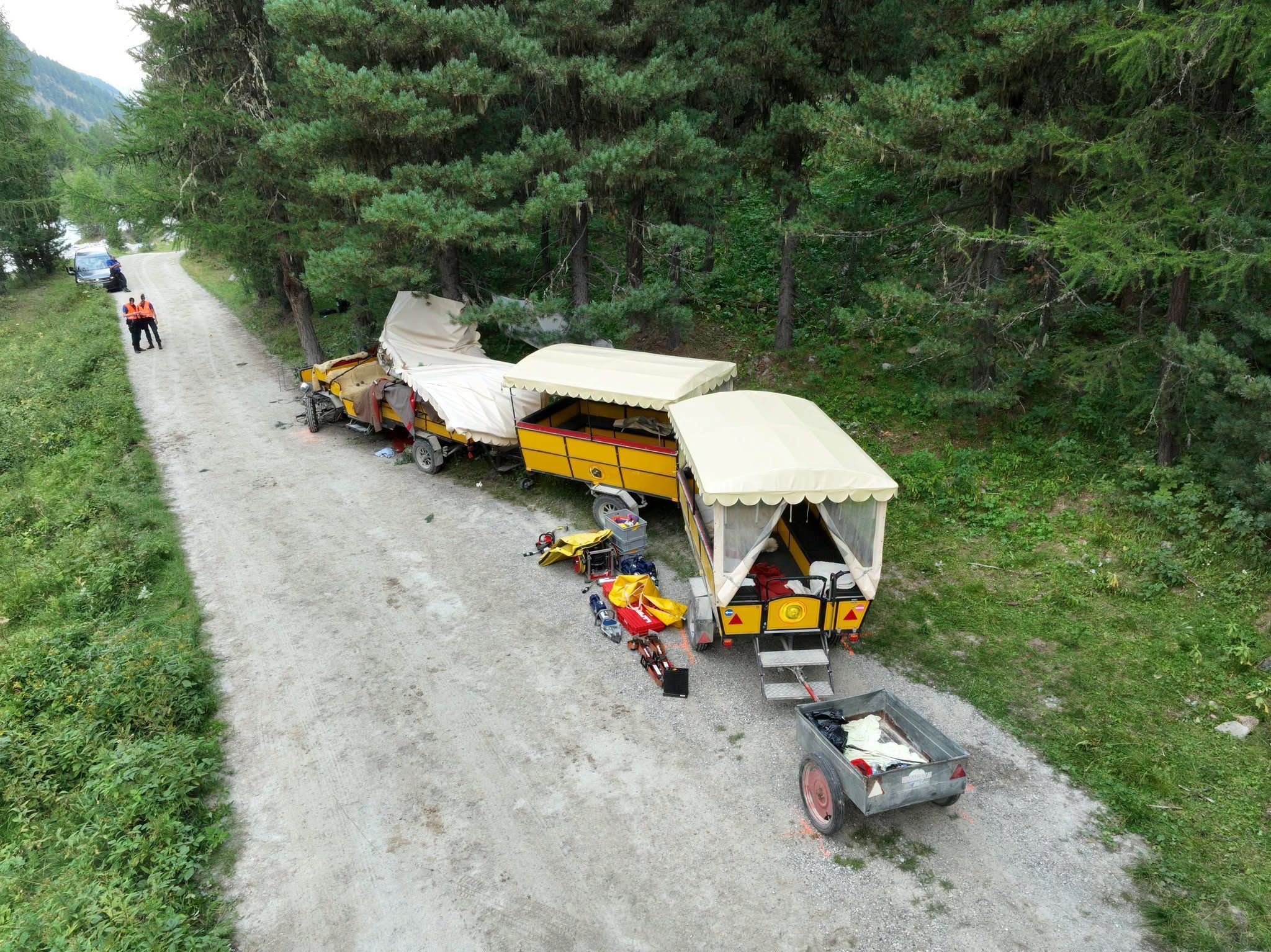 Die verunglückte Kutsche im Val Roseg