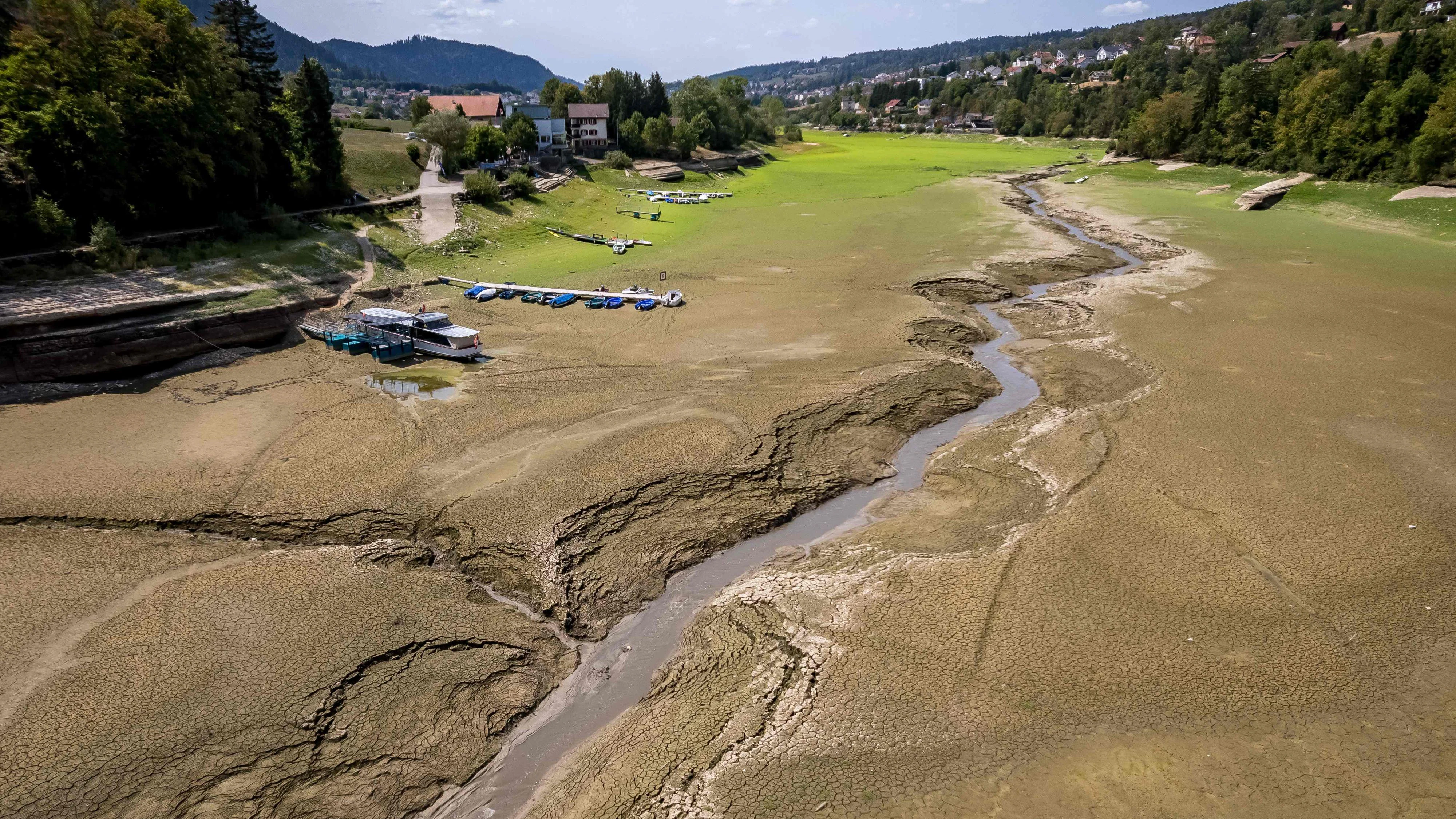 Heute.at - Völlig vertrocknet – ganzer See existiert nicht mehr