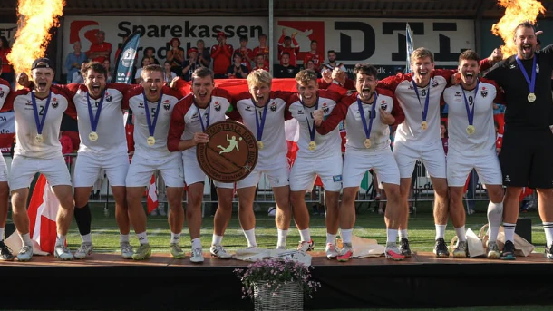 Heute.at - Deutsche chancenlos! Österreich besiegt den Gold-Fluch