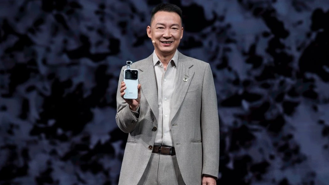 Honor Robot Phone: Dieses Smartphone hat einen eigenen Kameraarm.