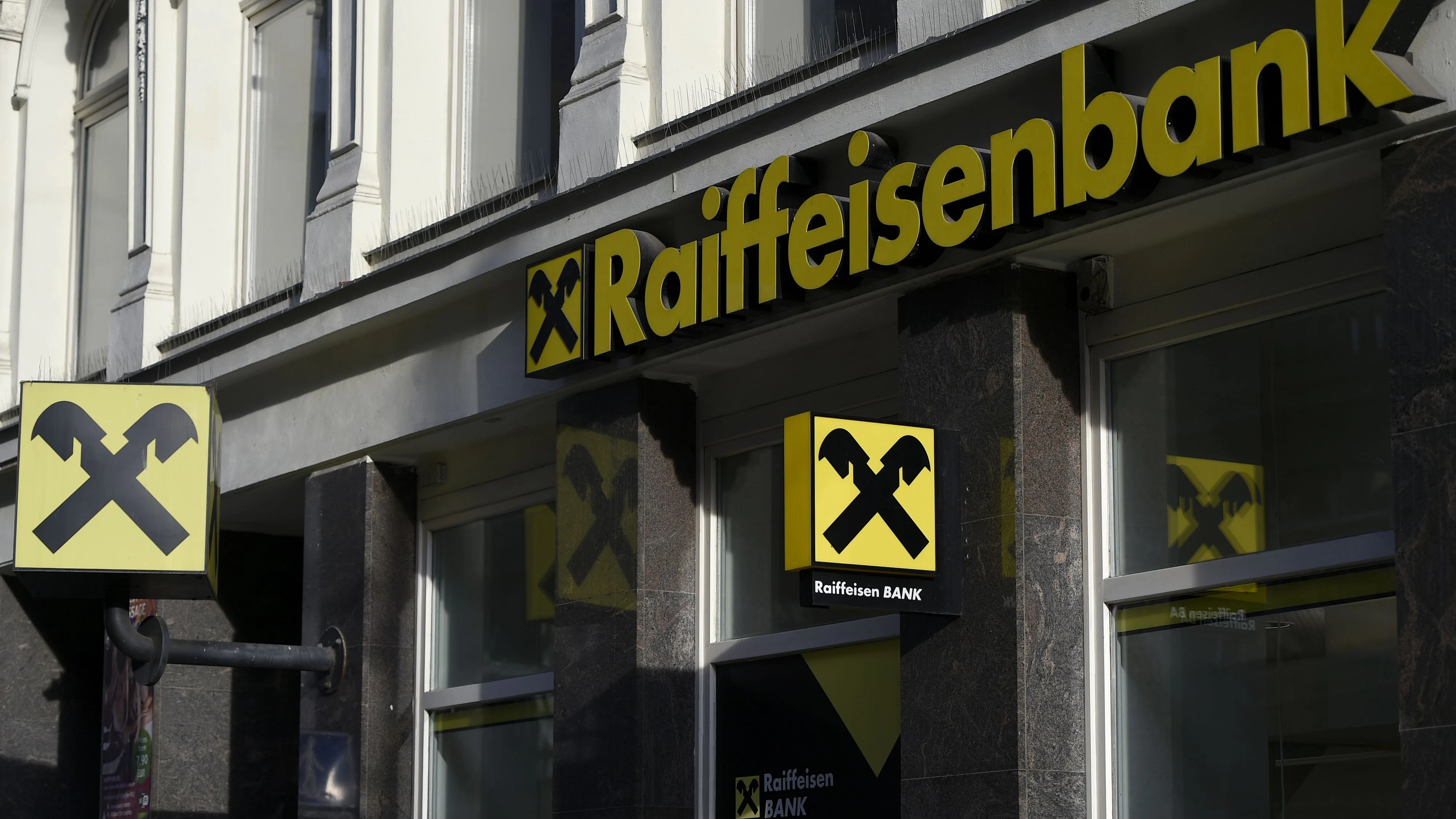 Heute.at - 28 Millionen Euro weg! Krimi um toten Wiener Anwalt