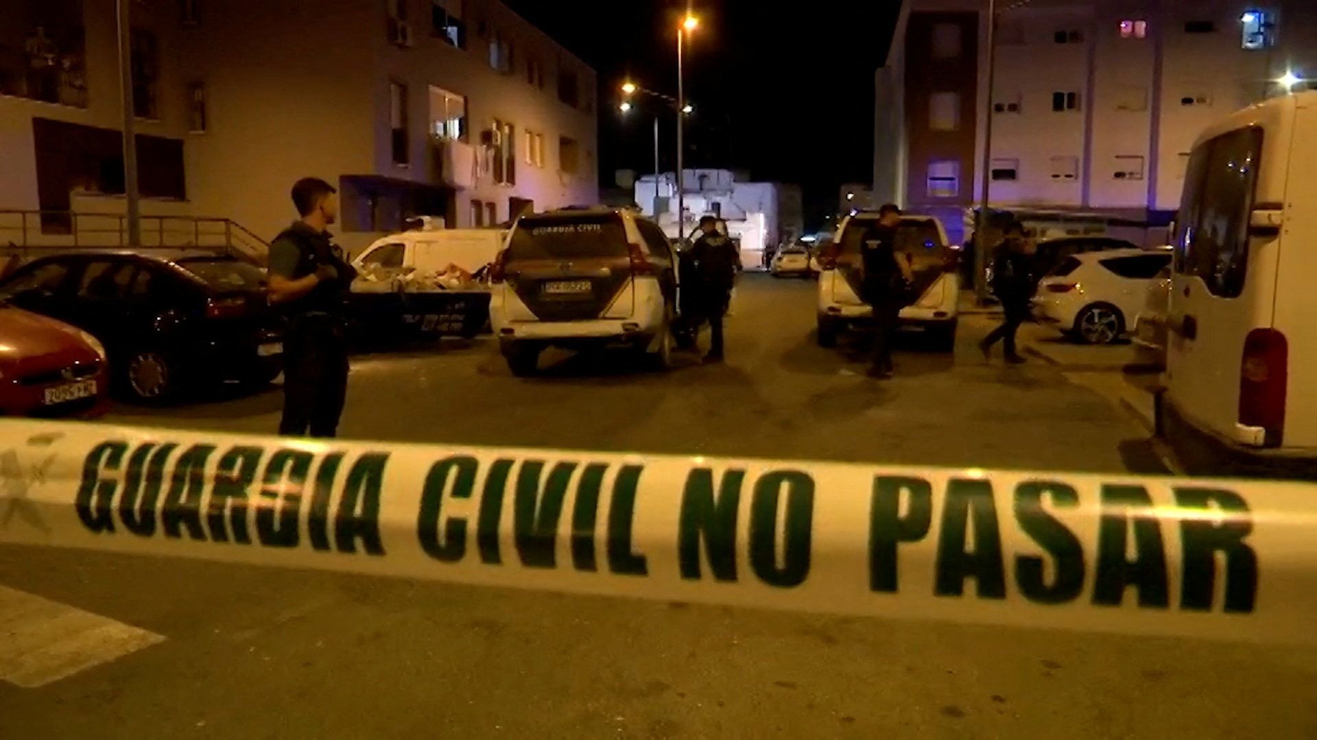 Polizisten am Tatort in Isla Cristina.