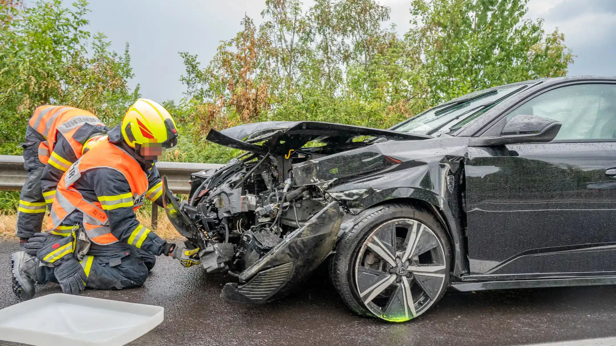 Warum die Lenkerin die Kontrolle über das Auto verlor, ist noch unklar.