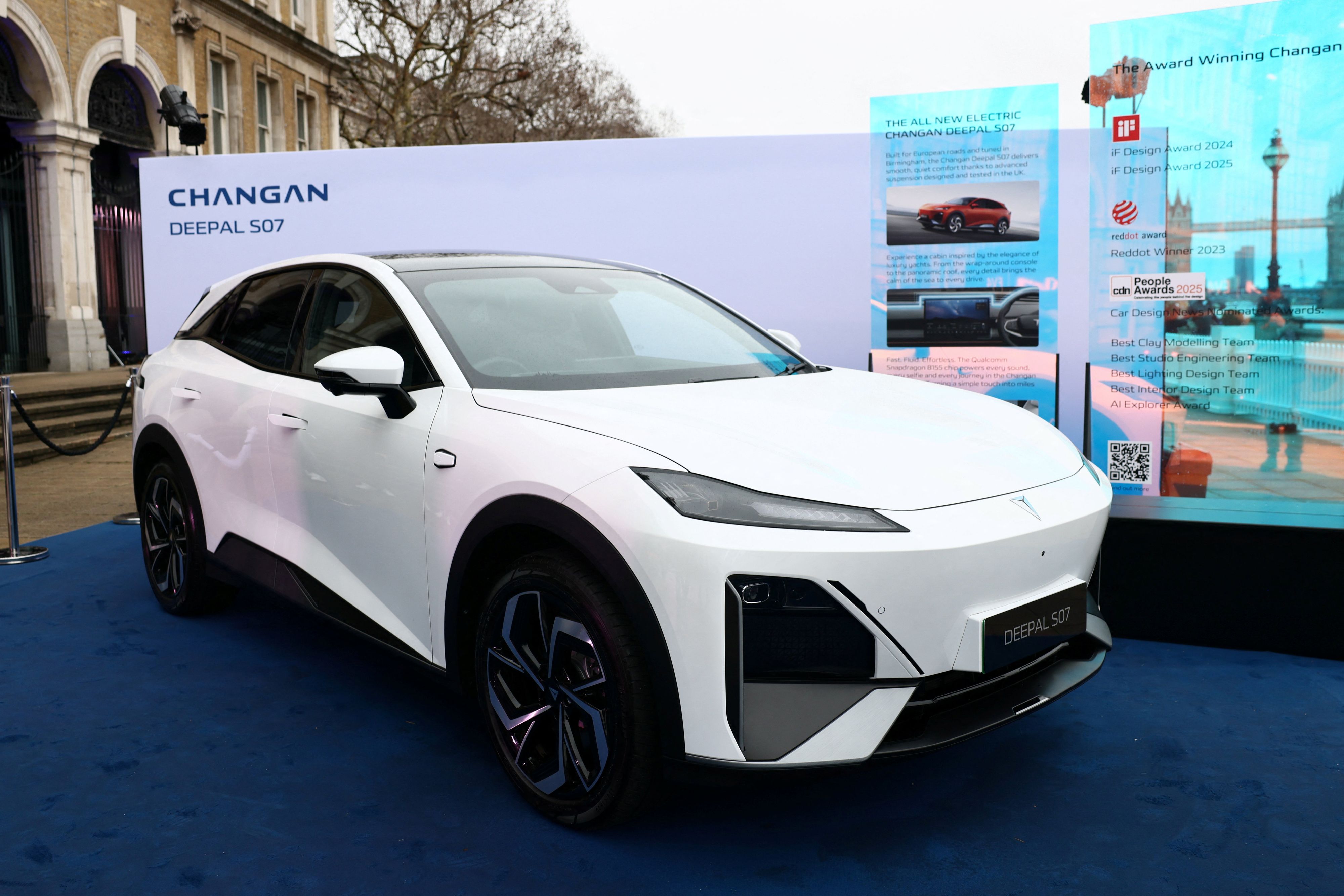 Der Hersteller Changan liefert seit Anfang 2026 das weltweit erste Serienfahrzeug mit einer Natrium-Ionen-Batterie aus.