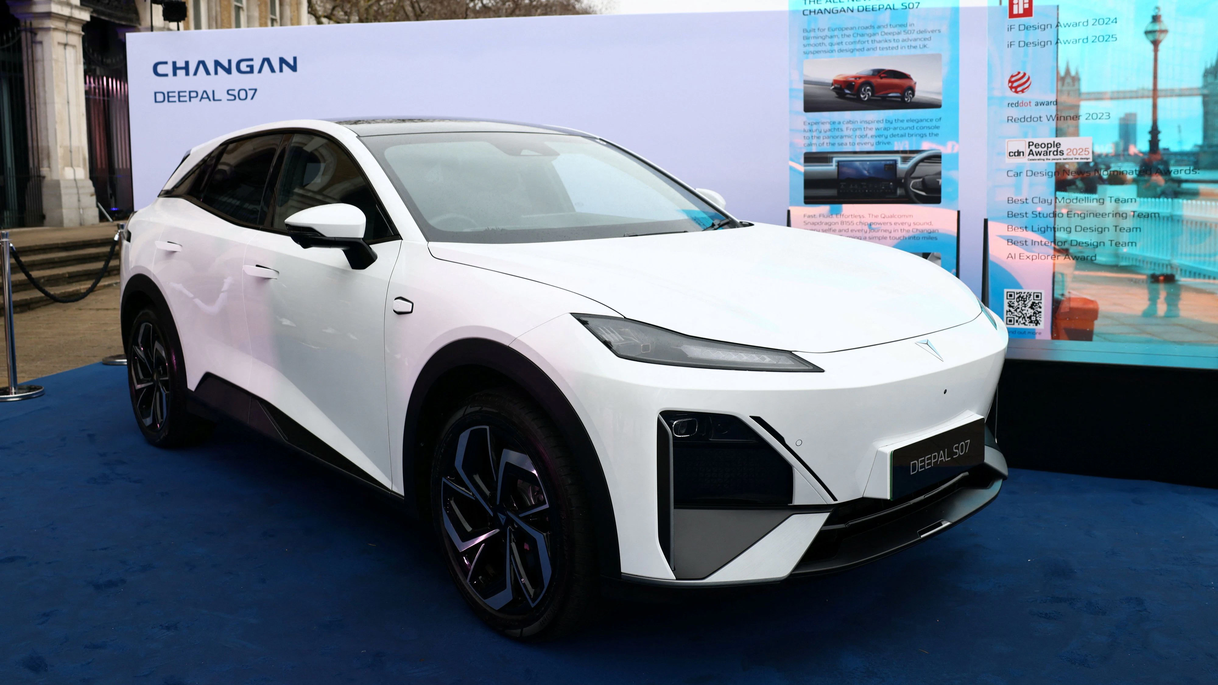 Der chinesische Hersteller Changan liefert seit Anfang 2026 das weltweit erste Serienfahrzeug mit einer Natrium-Ionen-Batterie aus.