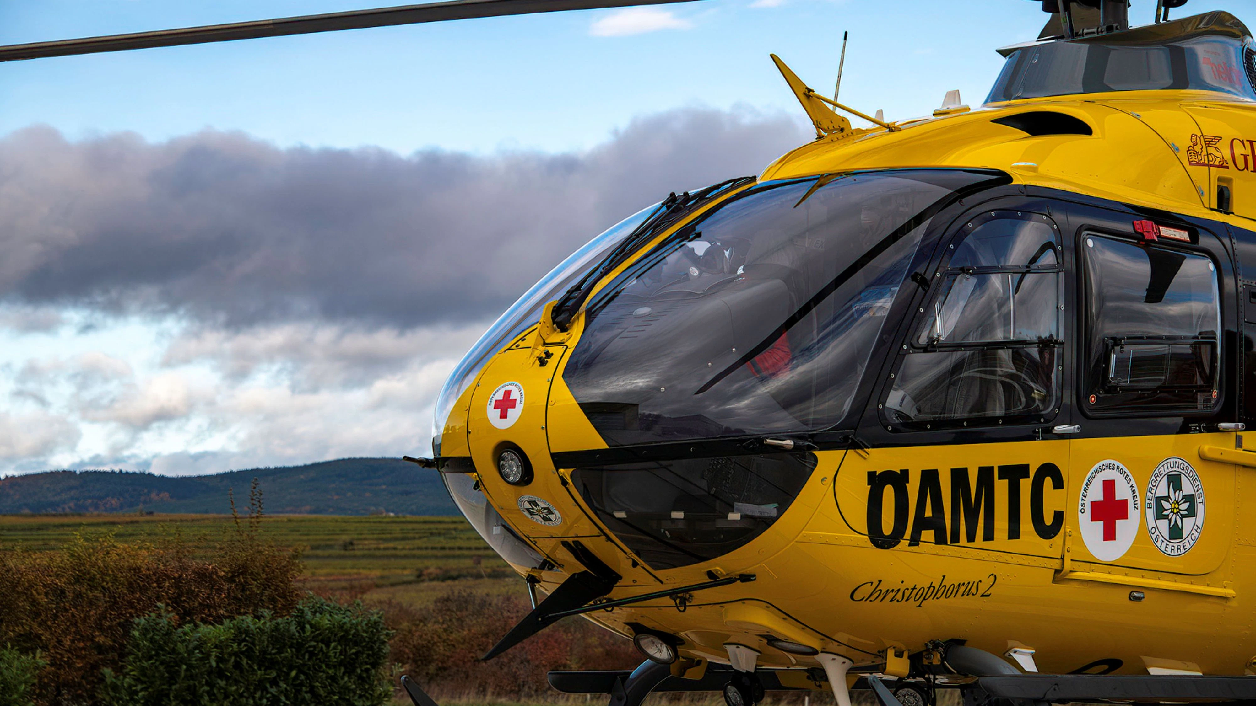 Das Mädchen wurde per Rettungshubschrauber ins Spital gebracht.
