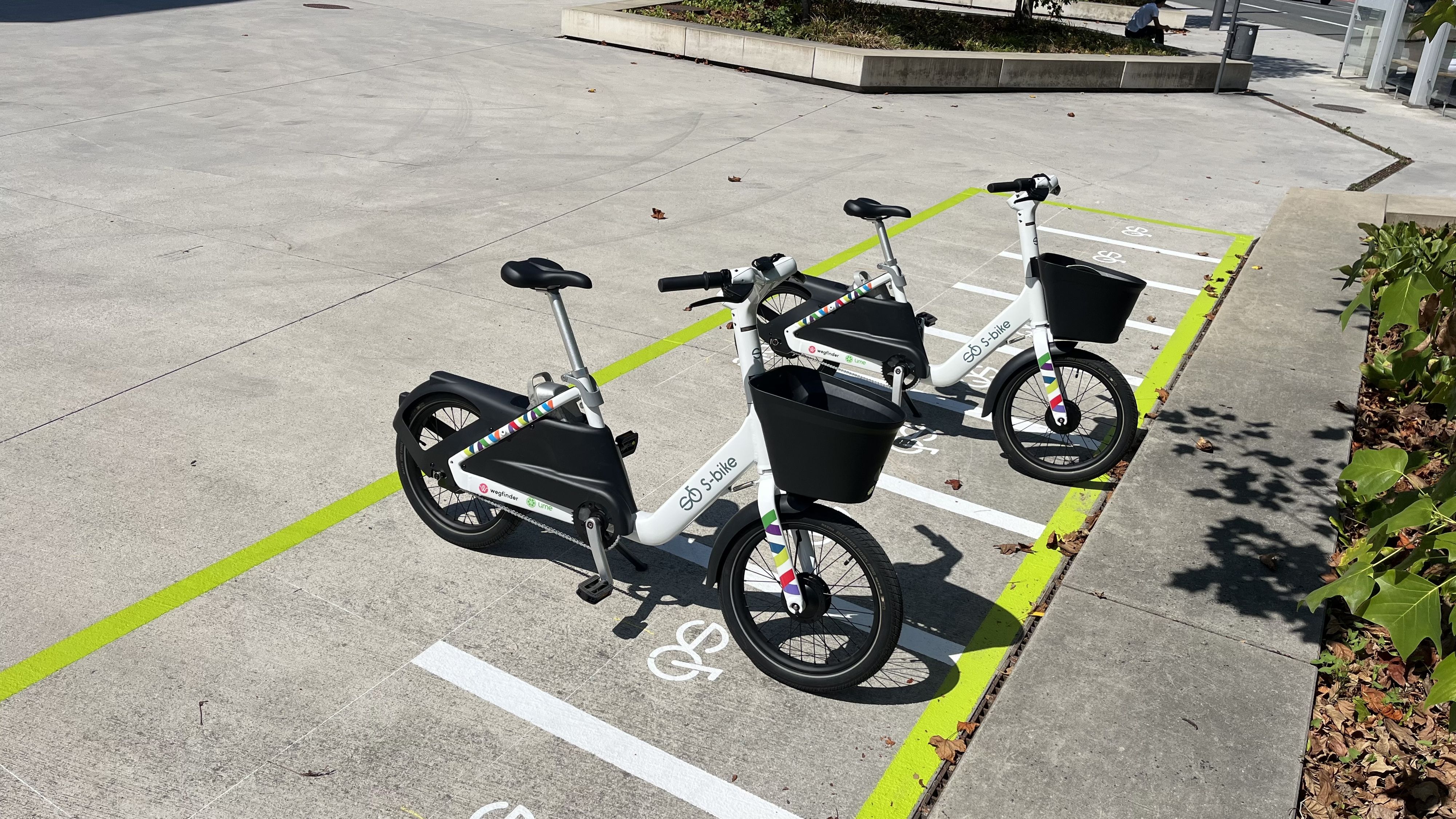  Eine S-Bike-Station im Stadtteil Riedenburg. 