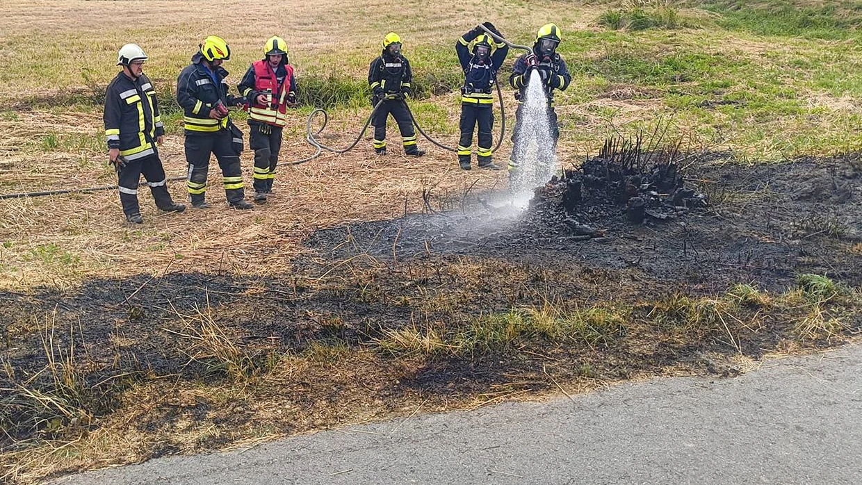 Heute.at - Gefährliche Trockenheit – Funken lösen vier Brände aus