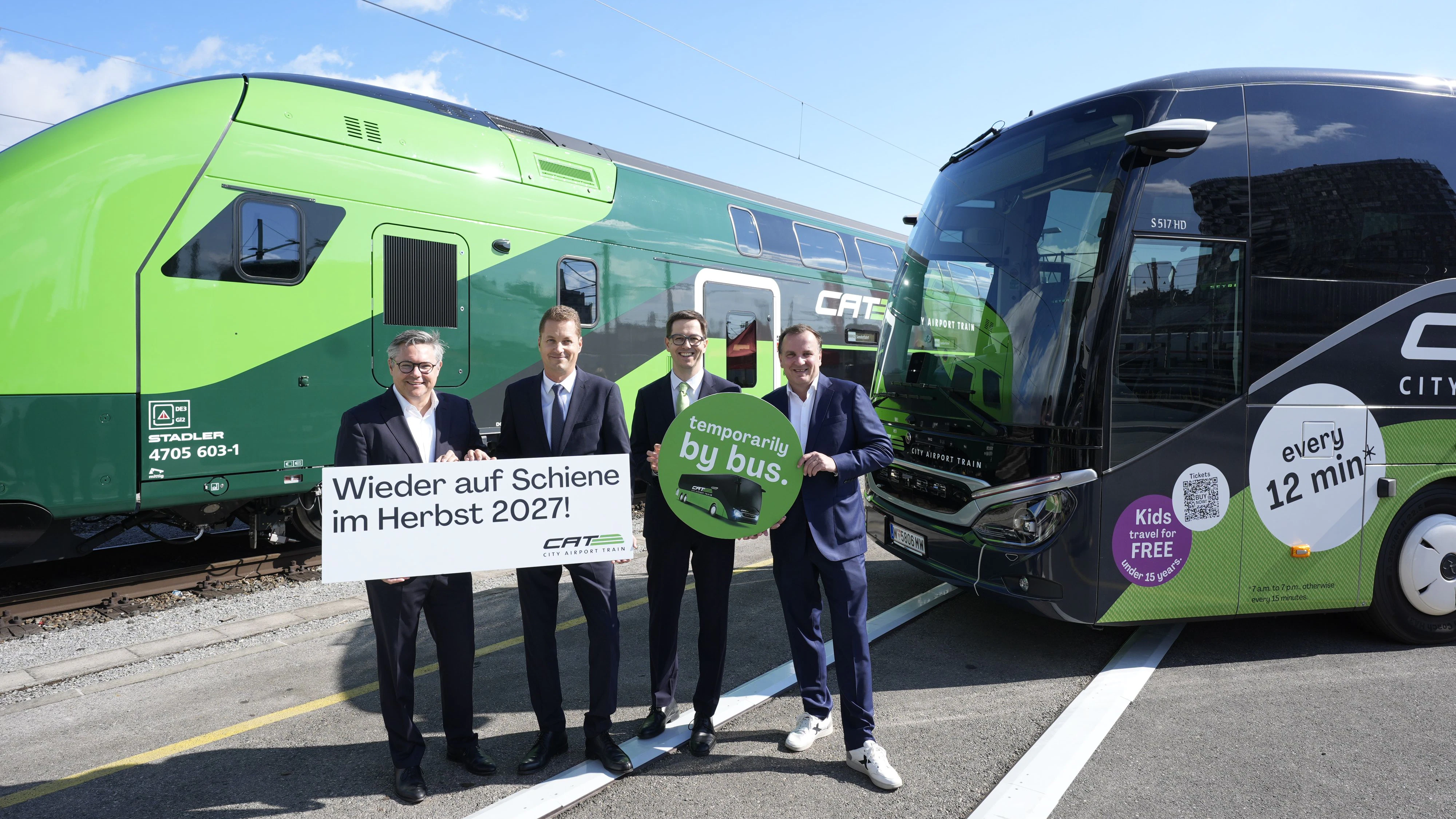 Heute.at - S-Bahn-Sperre: CAT fährt mit neuen Bussen zum Flughafen