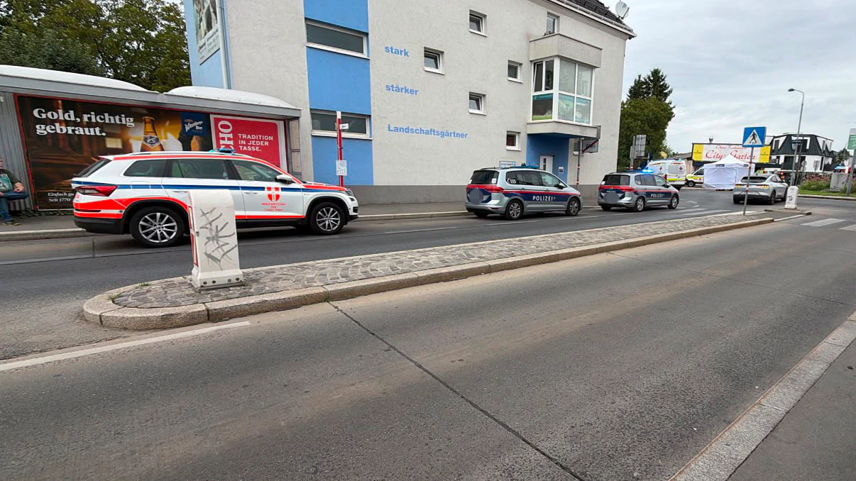 Heute.at - Tödlicher Unfall bei Wien – Frau von Lkw erfasst