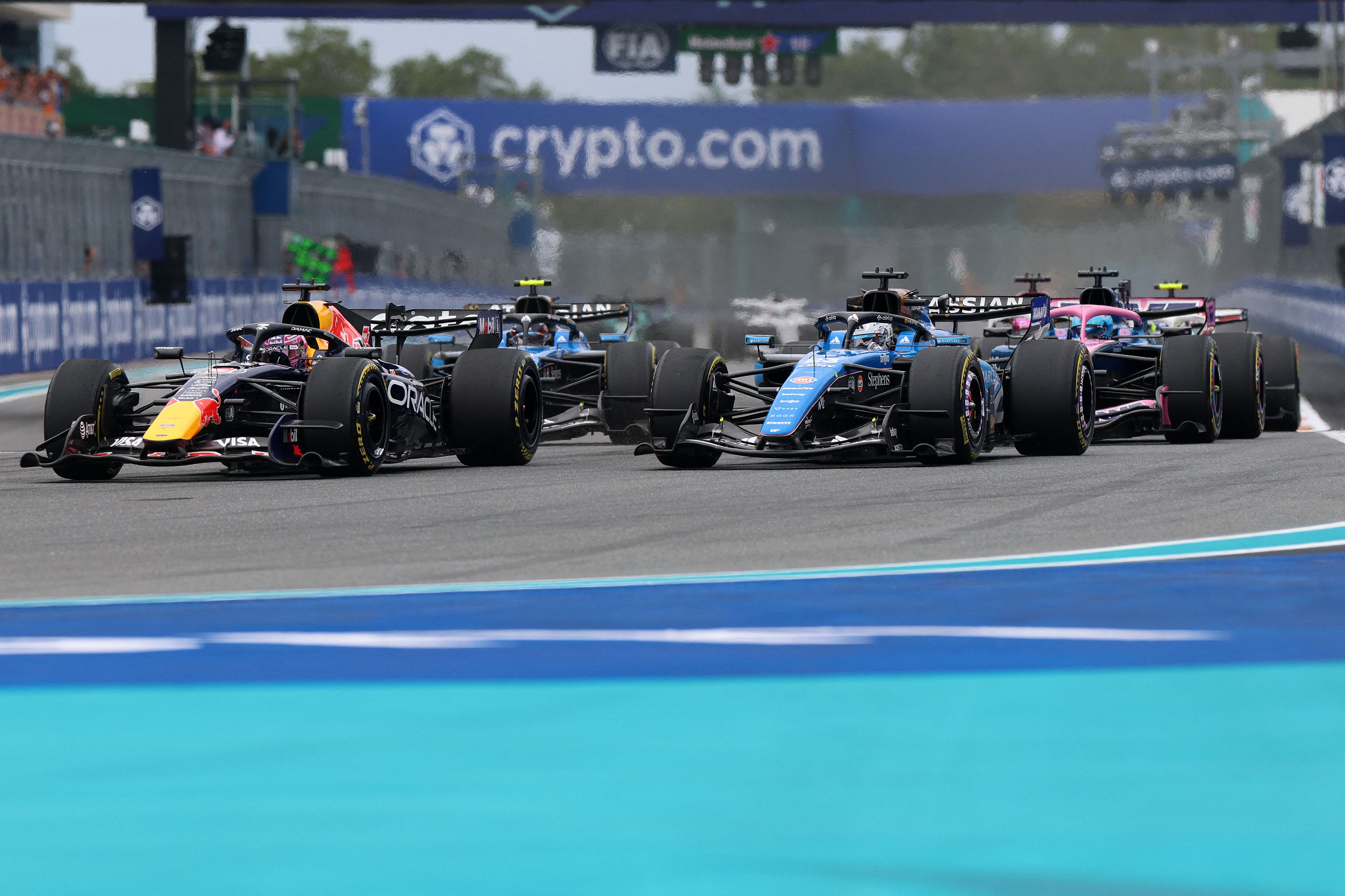 Alex Albon (r)
