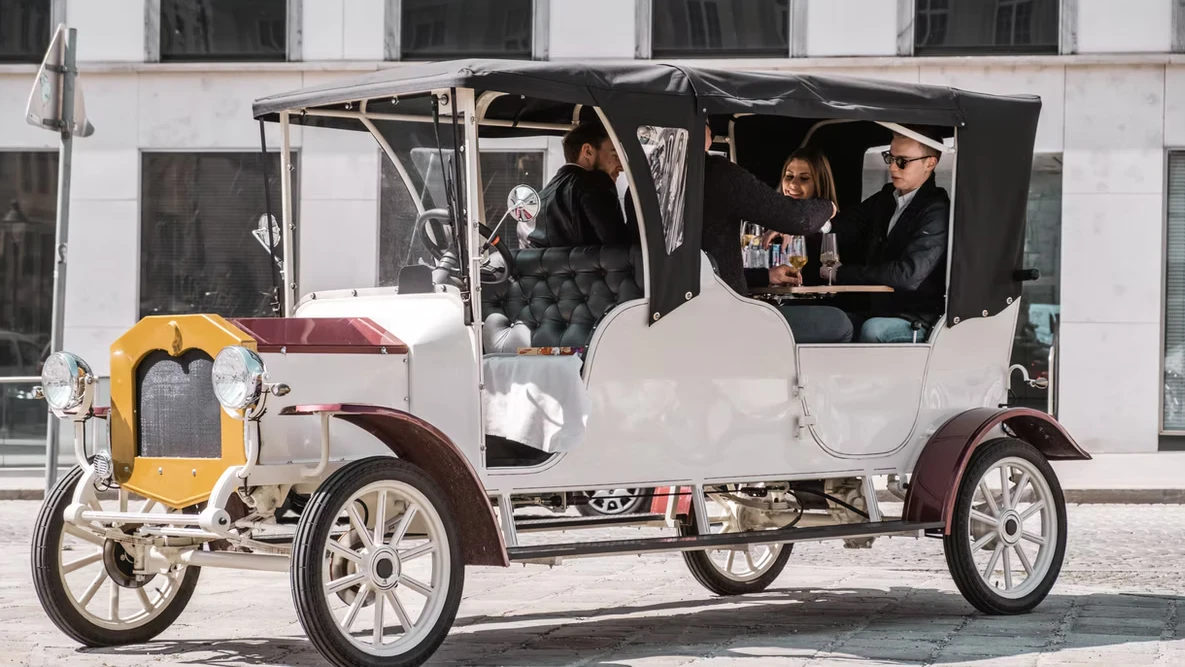 Die E-Oldtimer von Manuel Gratt sind alle versichert. 