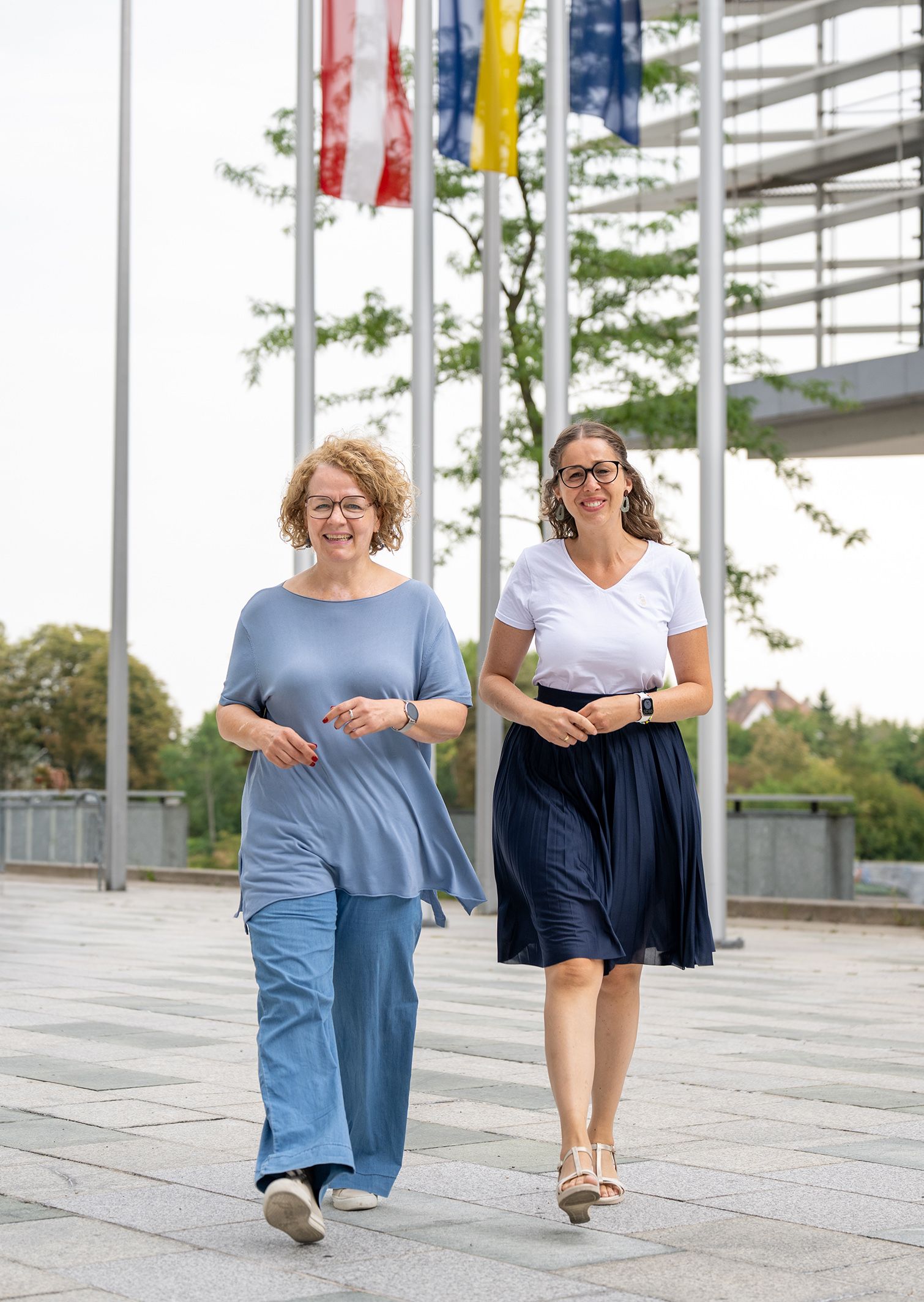 Bürgermeisterinnen in Niederösterreich (v.l.n.r.): Frauen-Landesrätin Christiane Teschl-Hofmeister (ÖVP) und Lisa Schallauer (ÖVP), Bürgermeisterin von Allhartsberg und jüngste Bürgermeisterin Niederösterreichs.