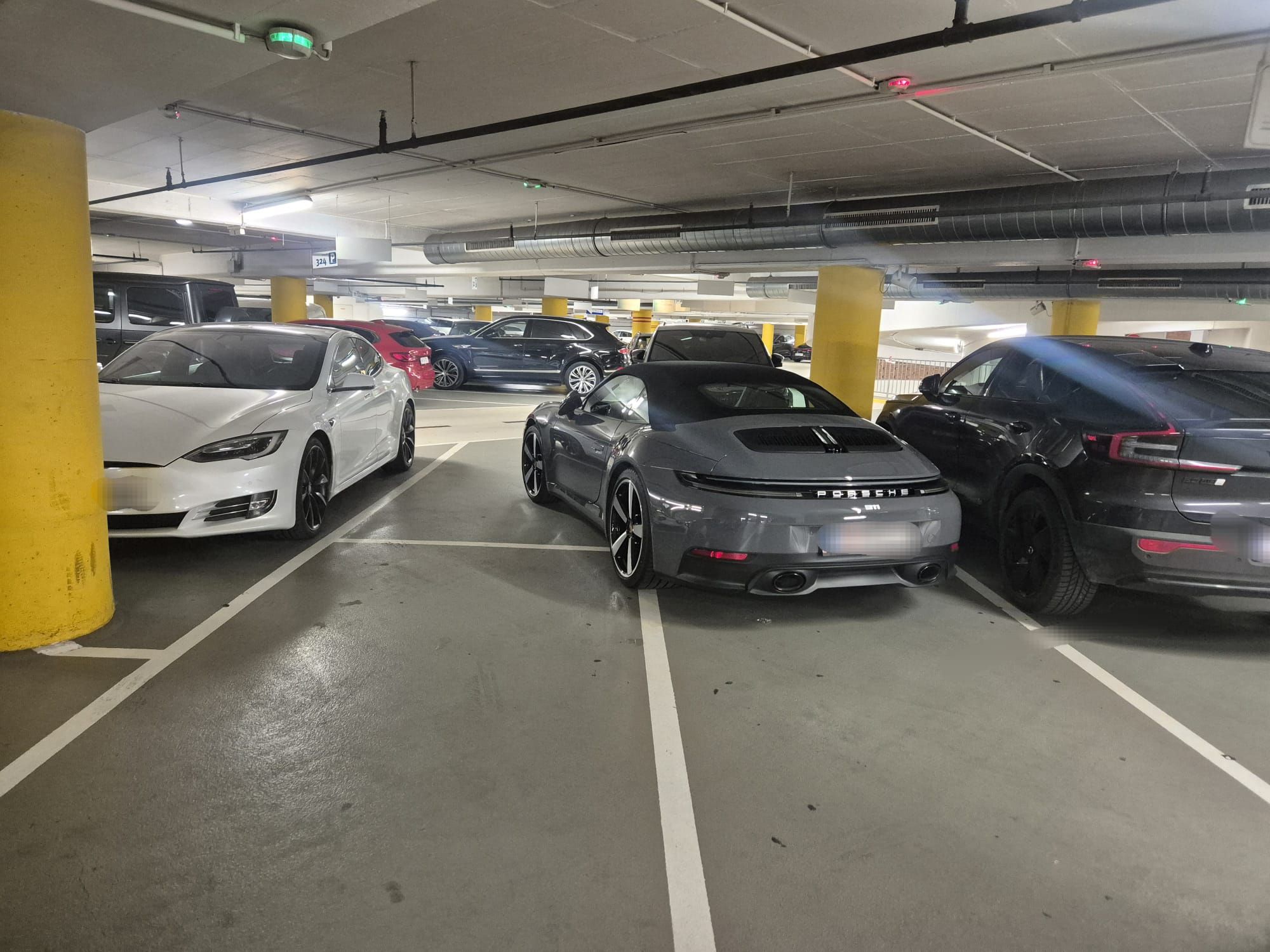 Am Dienstag sorgte der Porsche für überraschte Blicke in Wien.
