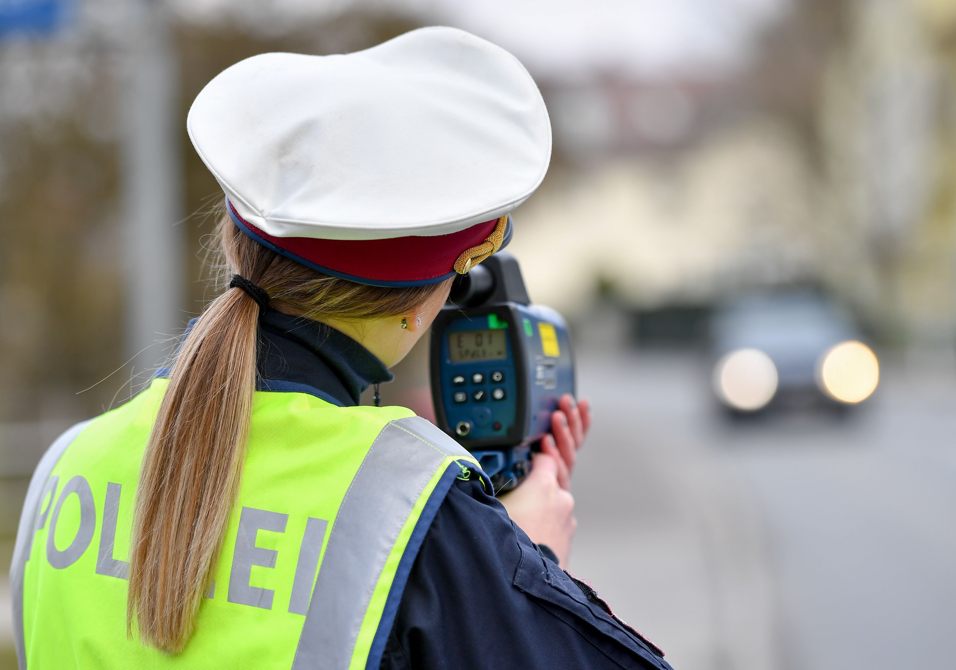 Der Lenker könnte Führerschein und Auto verlieren.