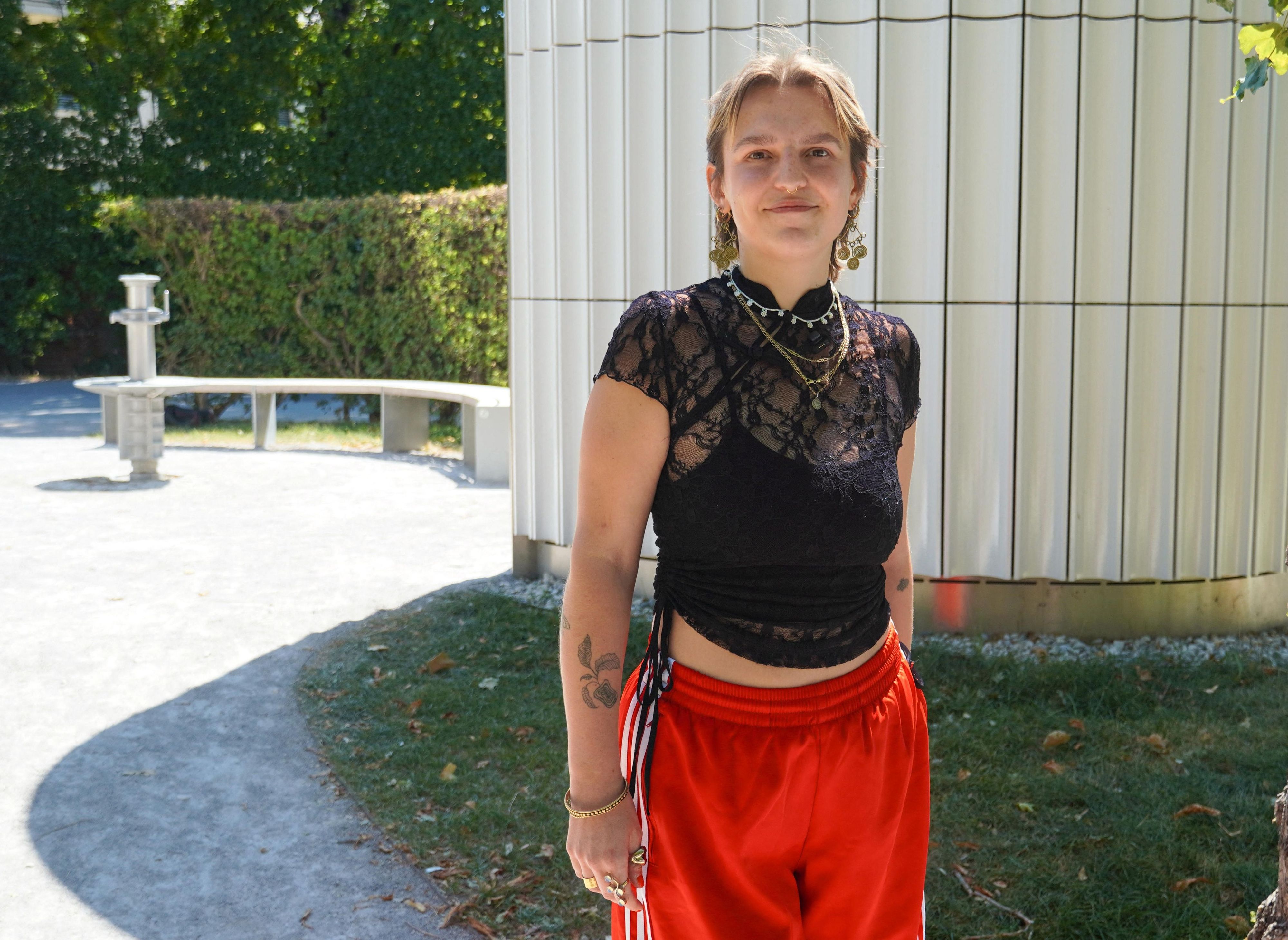 Melanie G. ist sicher: Dass Frauen für das WC bezahlen müssen, während Männer kostenlos urinieren dürfen, verstößt gegen das Gleichheitsprinzip.