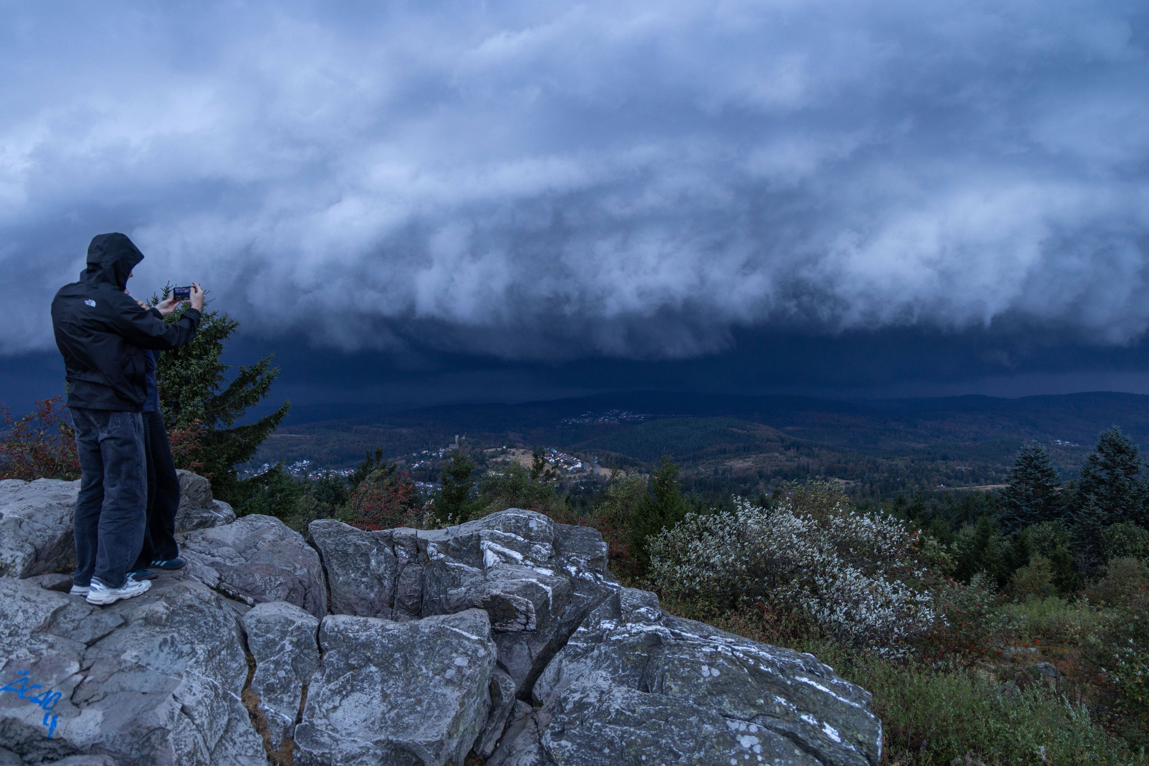 Heute.at - Heftige Gewitter – Meteorologe warnt jetzt alle