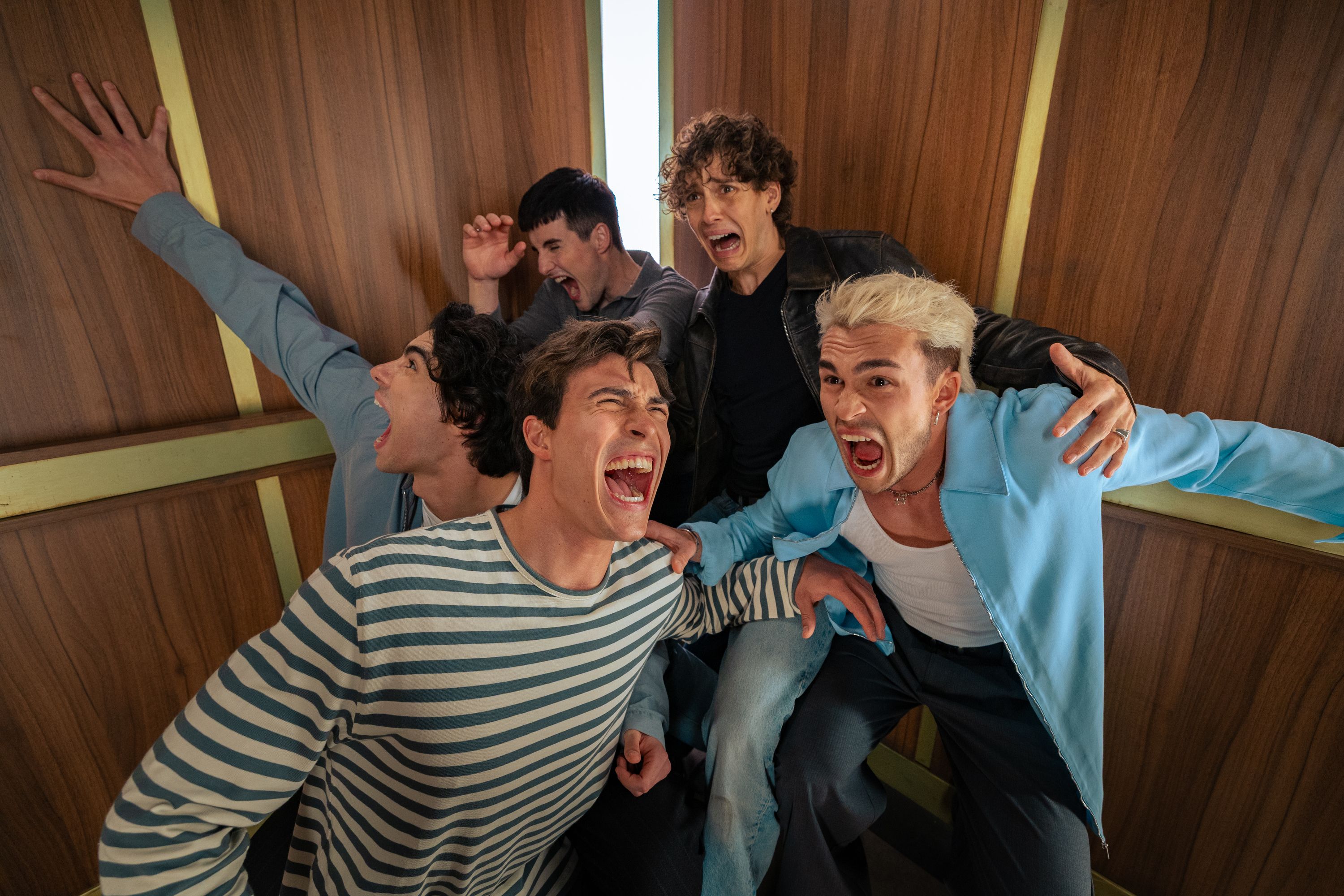 Die Elevator Boys fahren im Amazon-Film 