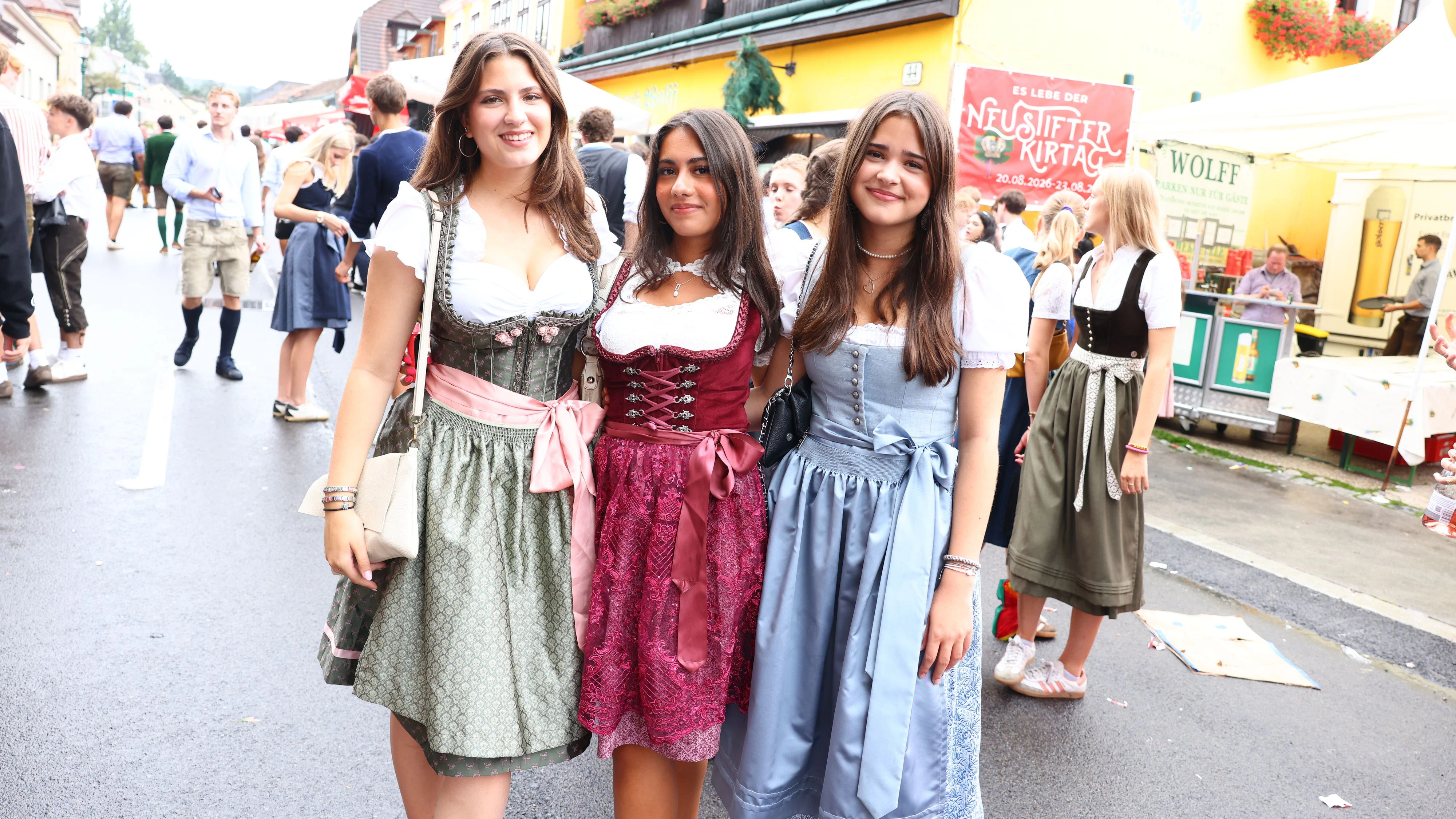 Heute.at - Neustift ist jetzt Partyzone – 100.000 feiern Kirtag