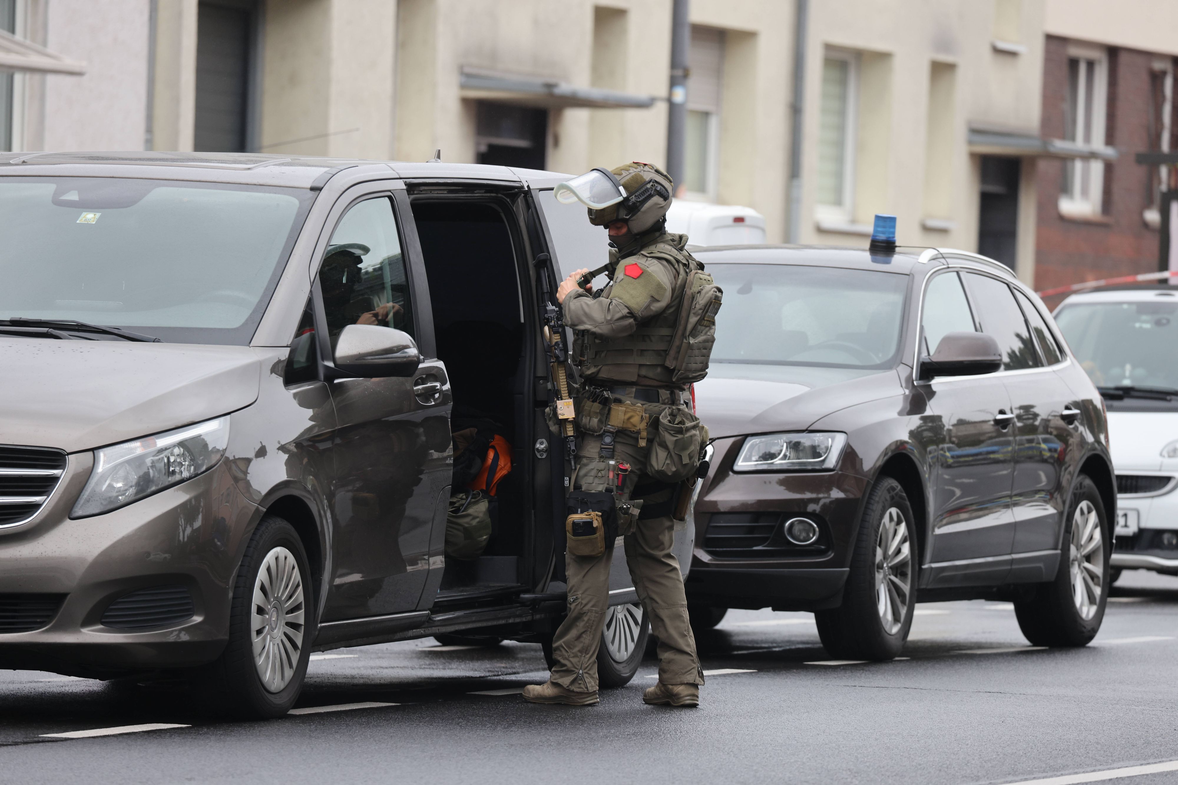 Die Polizei steht&nbsp;in Bayern und Niedersachsen im Großeinsatz.