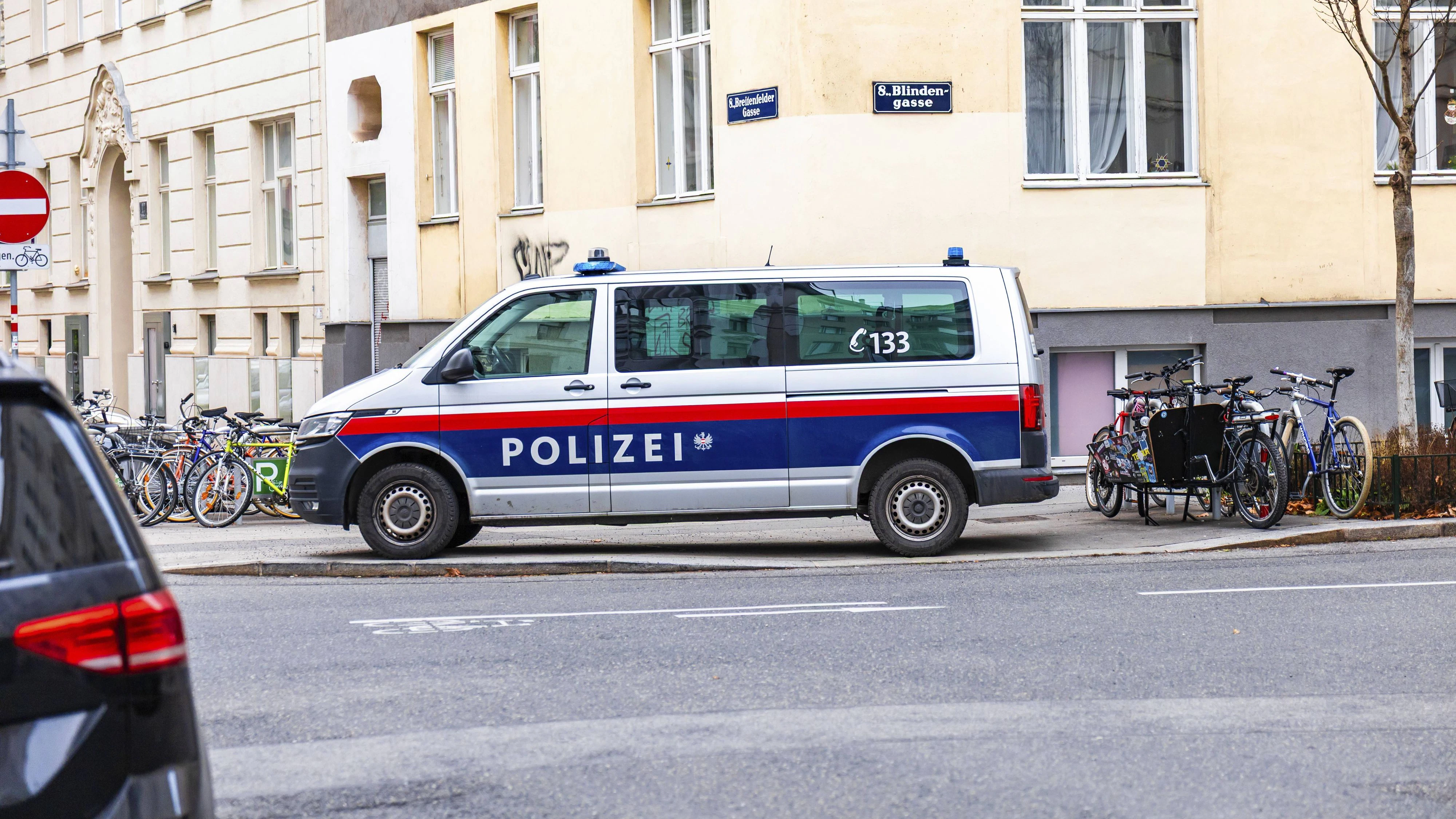 Der 44-jährige Tatverdächtige wurde festgenommen. (Symbolbild)