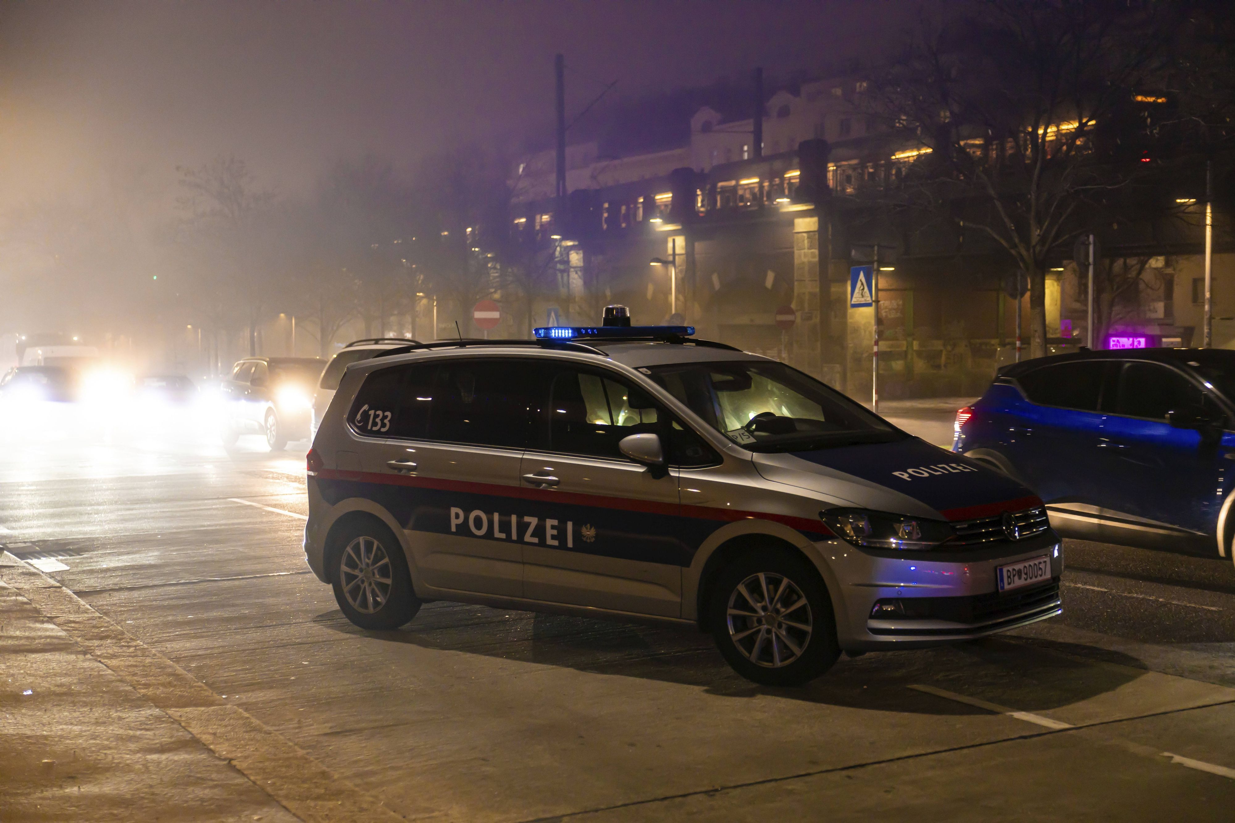 Die Polizei konnte das Fahrzeug stoppen. (Symbolbild)