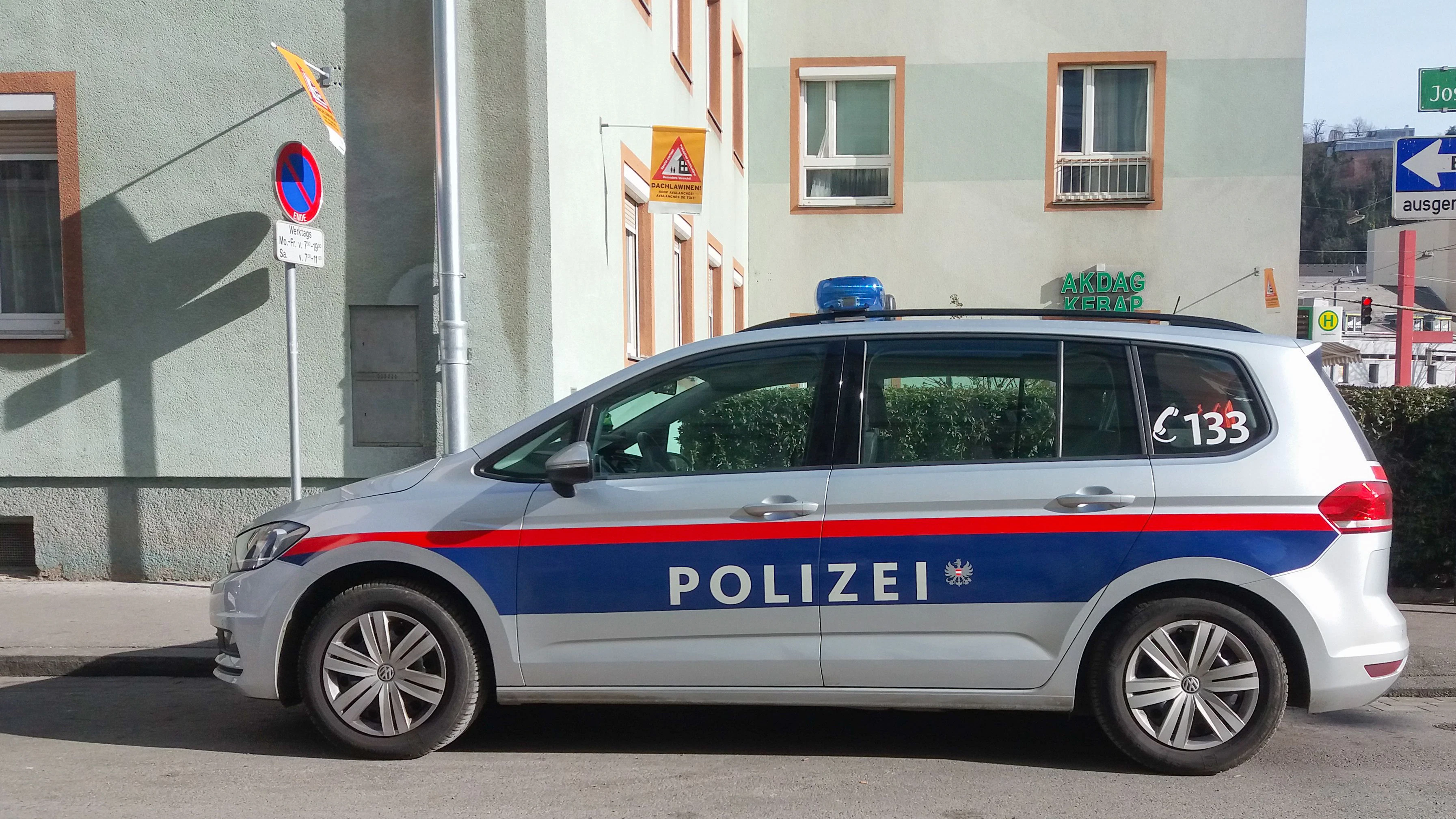 Heute.at - Alko-Lenker rast mit 115 km/h vor Polizei davon