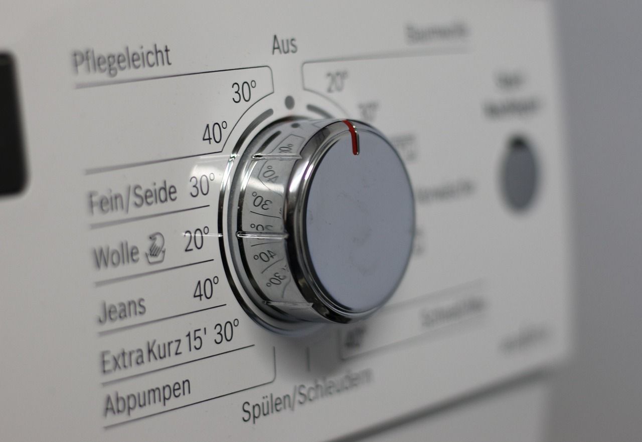 Heute.at - Versteckter Schalter an Waschmaschine rettet den Tag