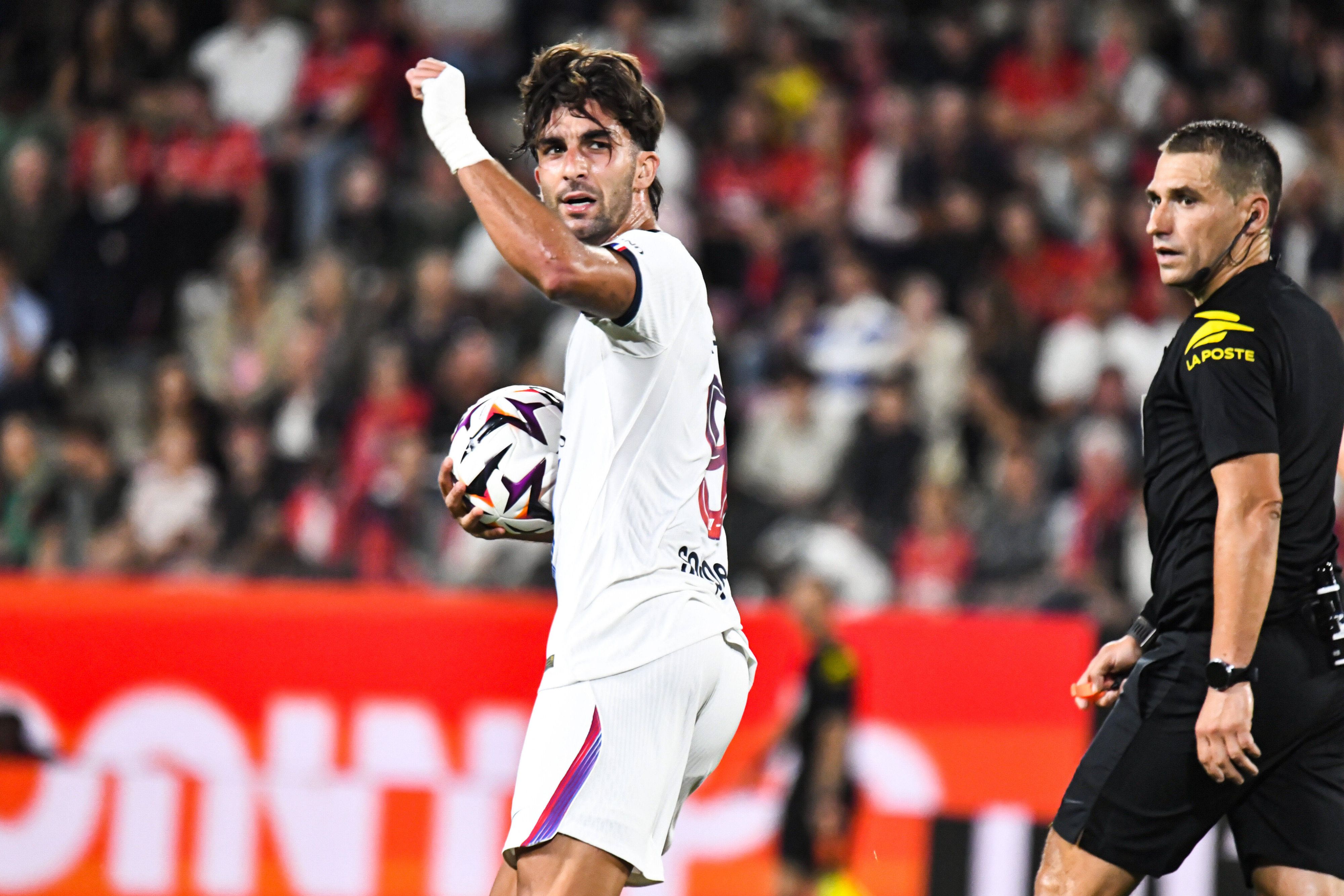 Ferran Torres traf bei seinem Debüt für PSG. 