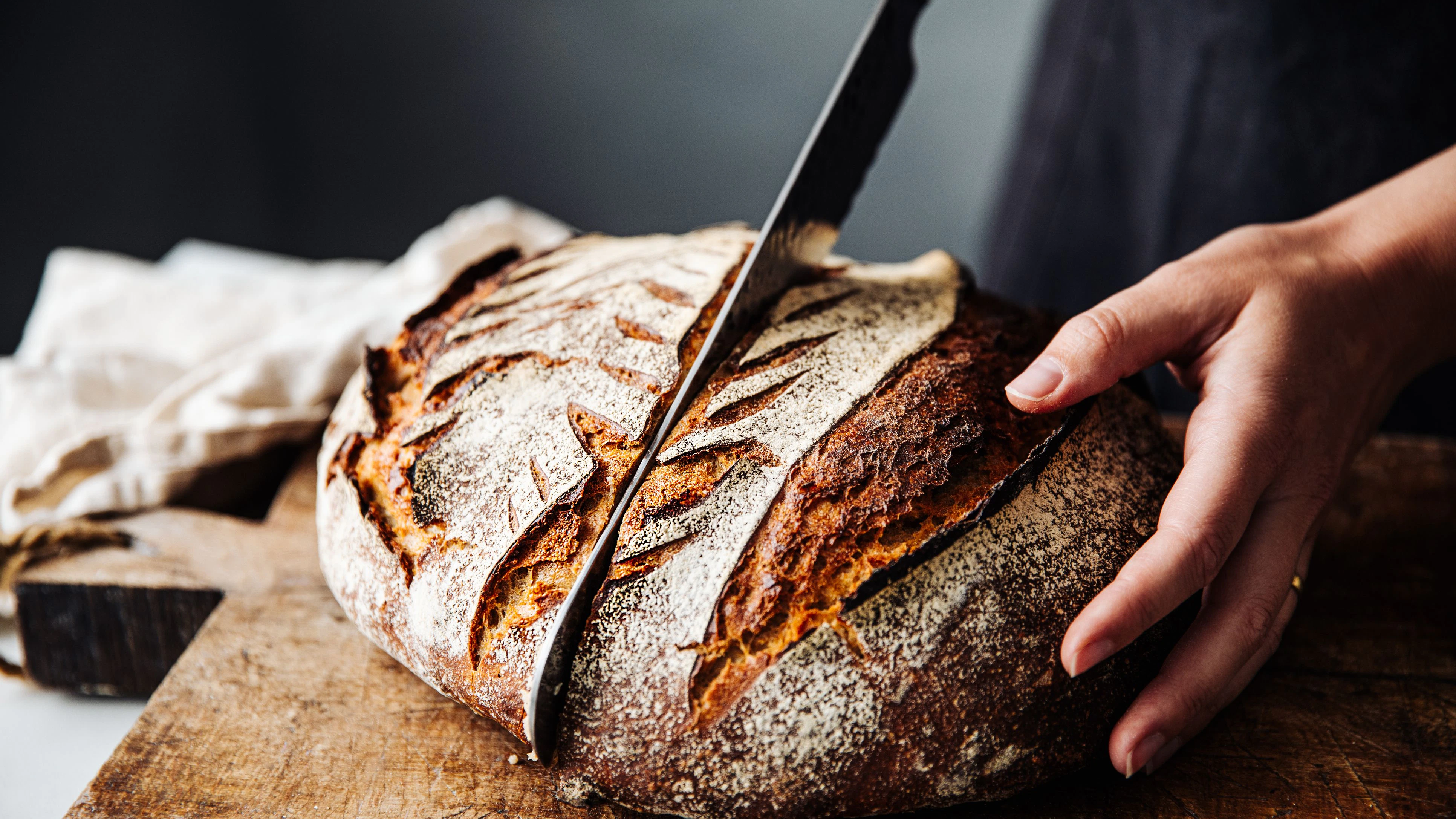 Heute.at - Brot halbiert – jetzt muss Bäcker 15.000 Euro bezahlen