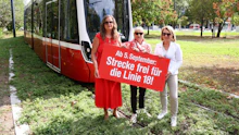 18er fährt durch Prater – Autos müssen draußen bleiben