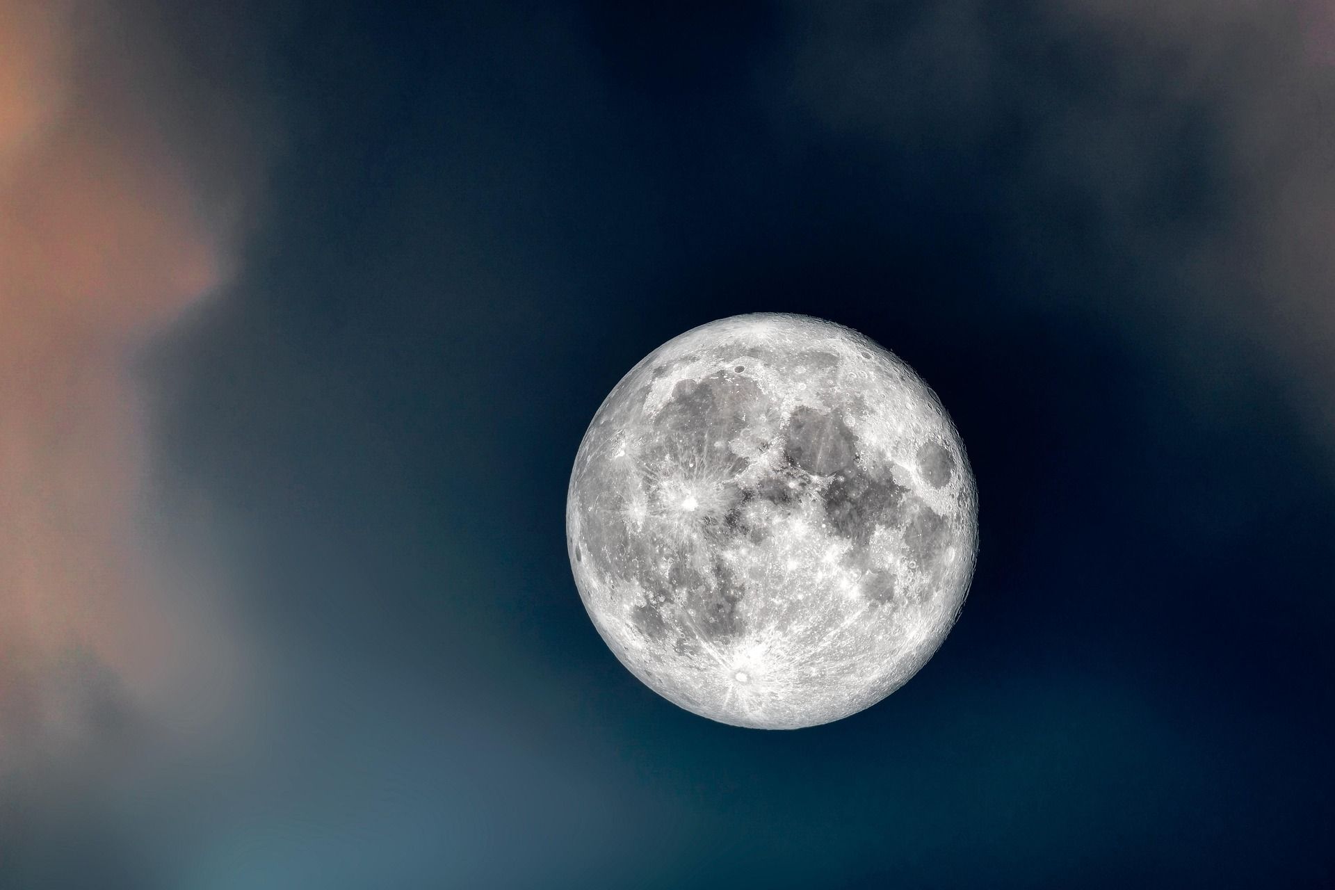 Wenn der Mond mit der Venus ... im September tut sich am Nachthimmel so einiges.
