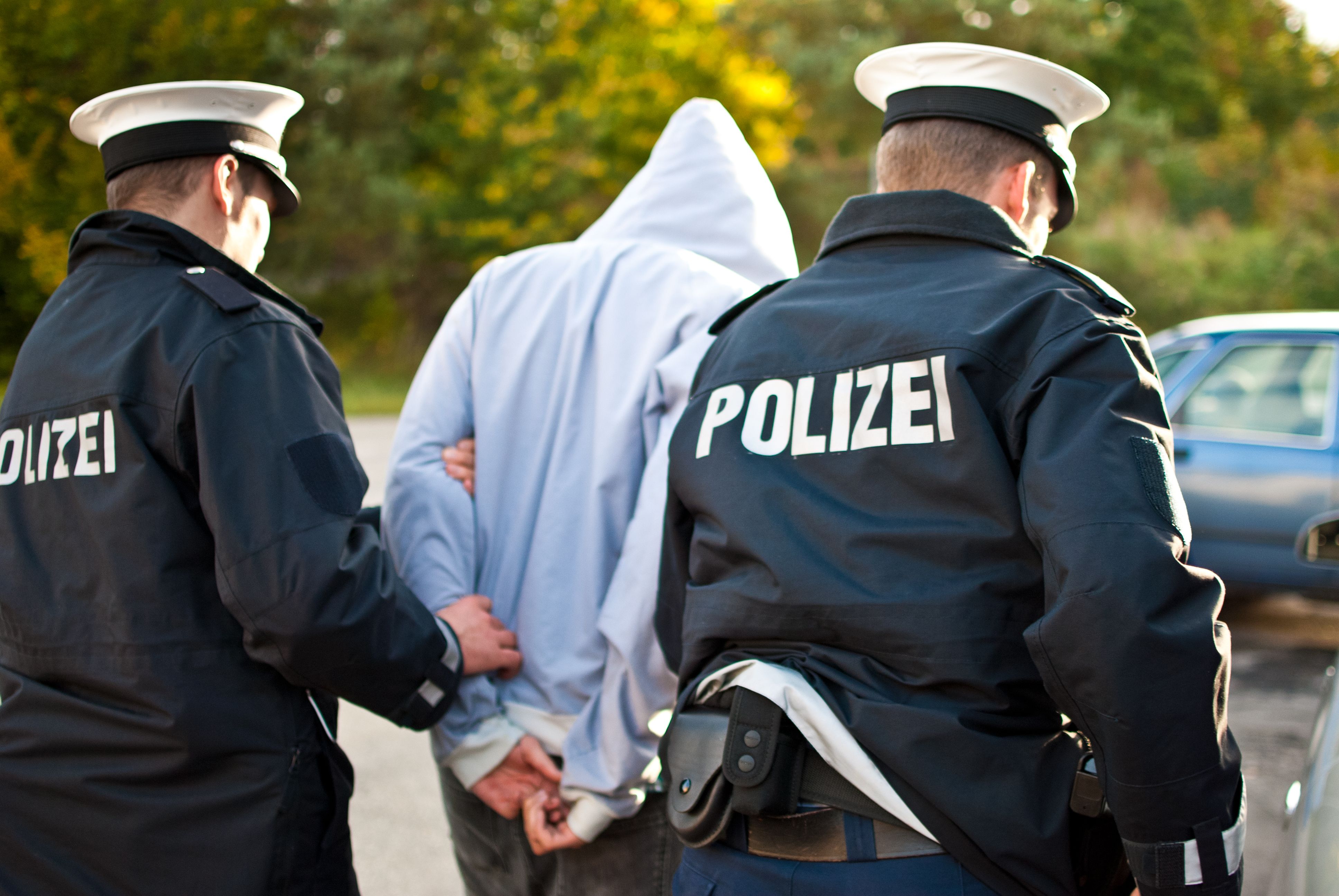 Drei Verdächtige wurden nun von der Polizei gefasst (Symbolbild).