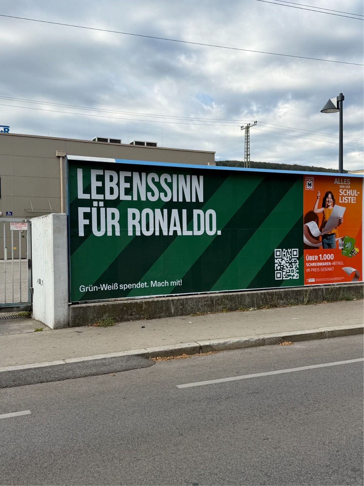 Heute.at - Ronaldo-Rätsel gelöst! Das steckt hinter Rapid-Plakaten
