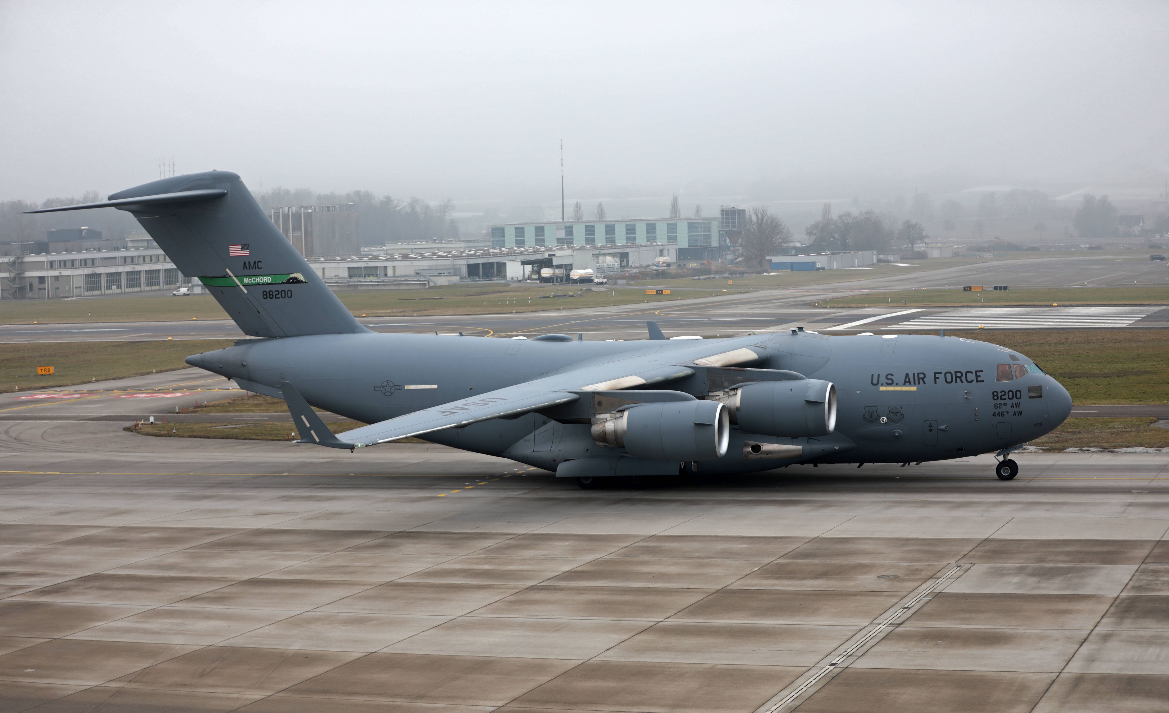 Der US-Militärtransporter landete in Moskau.