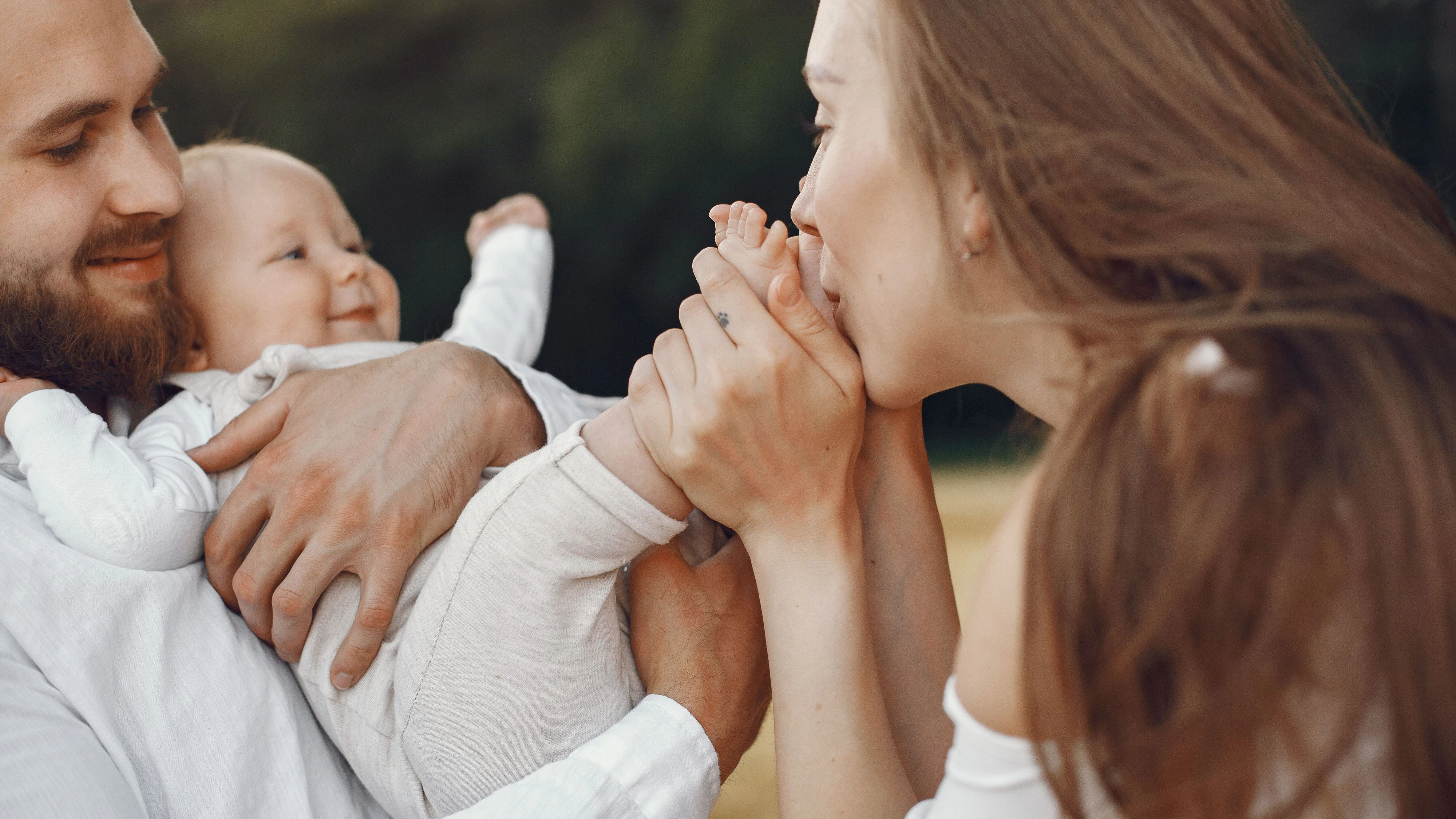 Heute.at - Warum wir Babys am liebsten auffressen würden