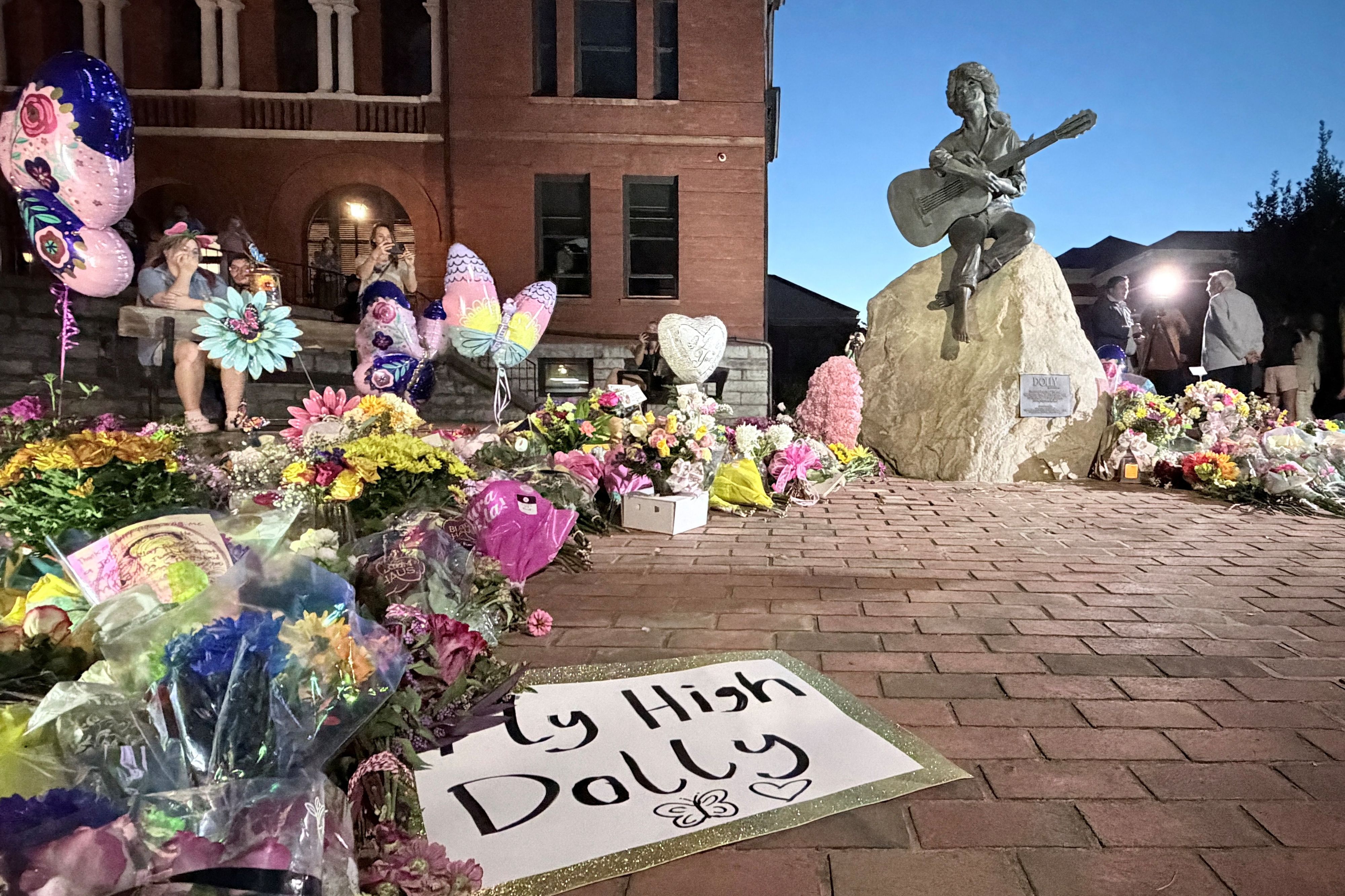 Fans auf der ganzen Welt trauern um Sängerin <strong>Dolly Parton</strong>.