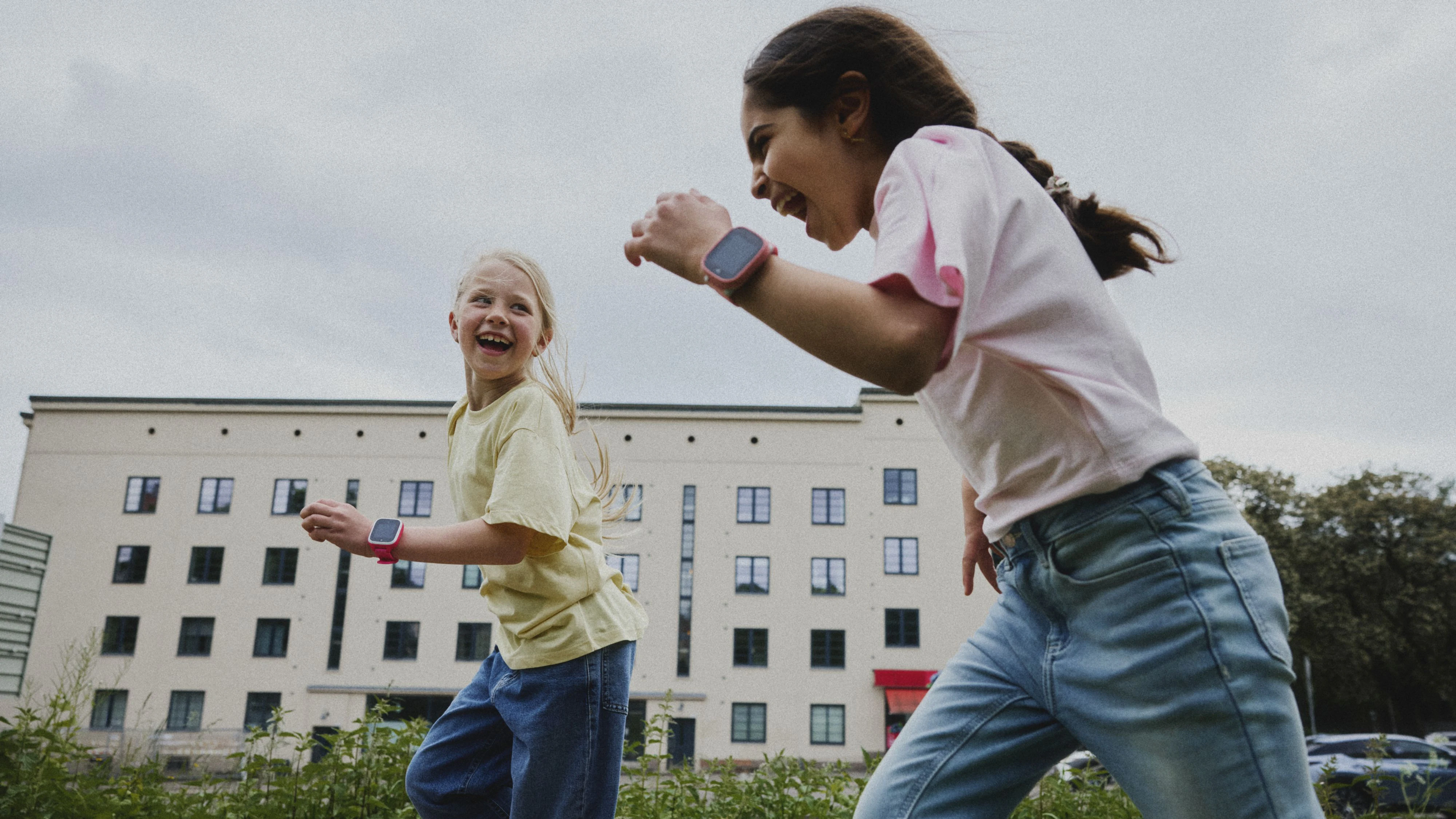 Sicher und einfach verbunden dank der Xplora X6Play Kinder-Smartwatch
