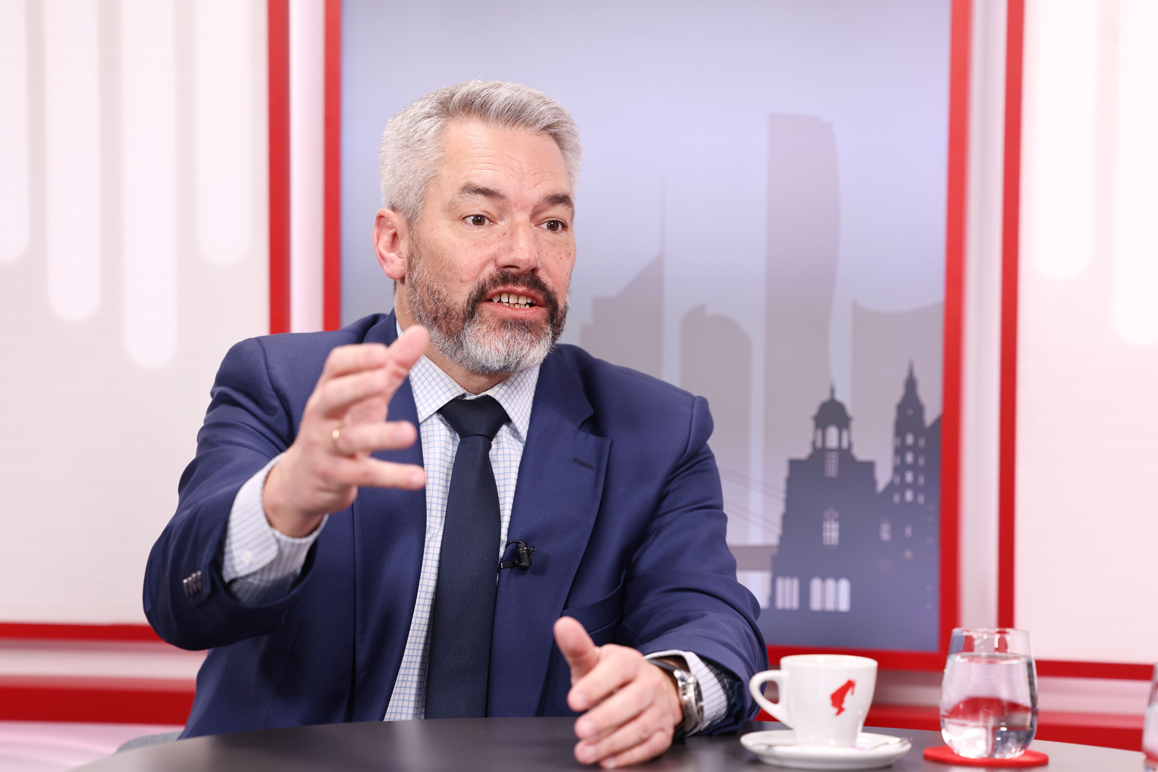 Heute.at - Nehammer mit Remigration-Ansage an FPÖ und AfD