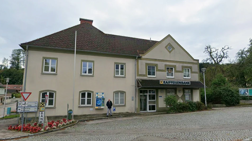 Heute.at - Süße Übernahme – aus dieser Bank wird nun eine Bäckerei