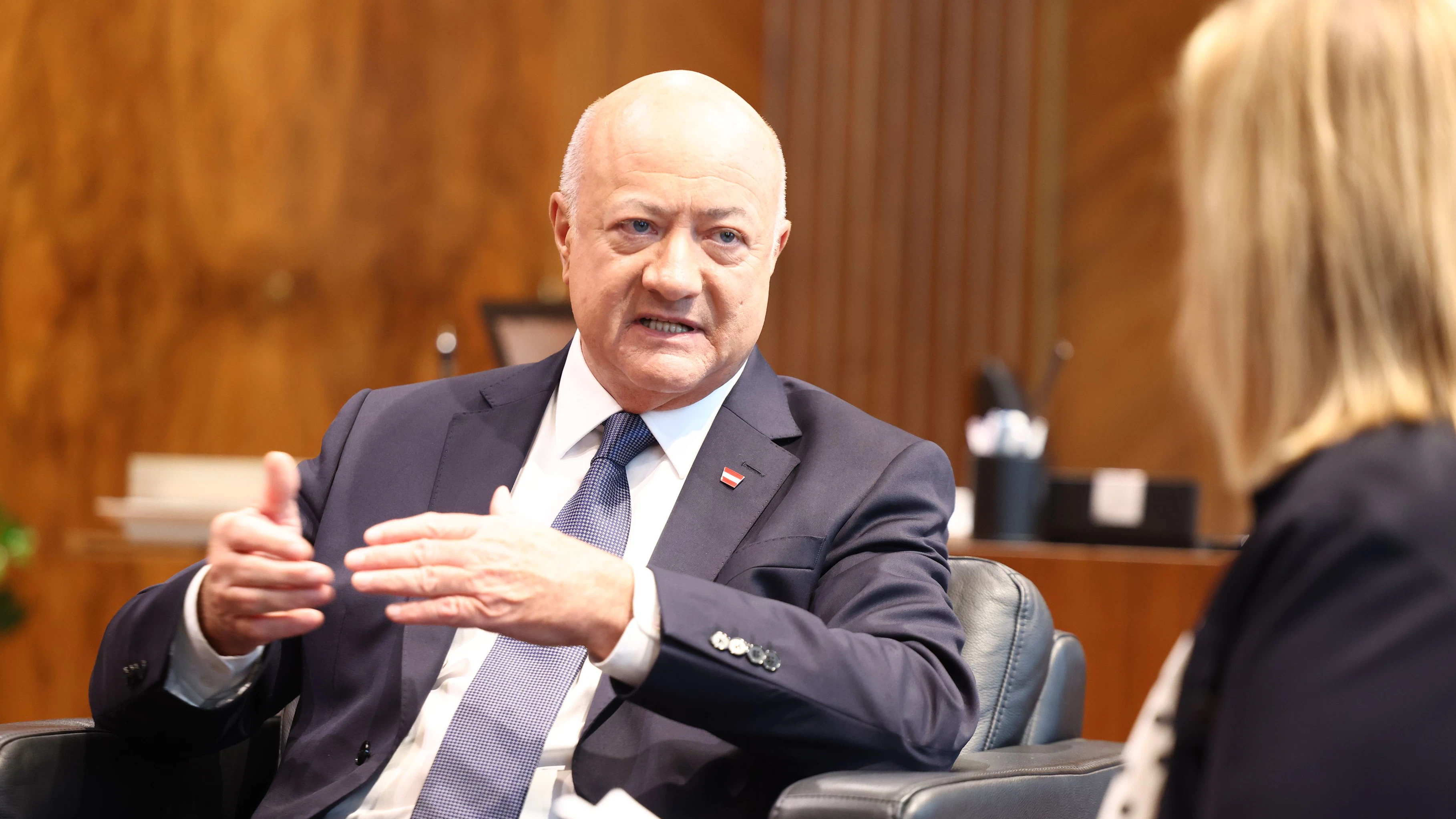 Heute.at - Volle Härte: Stocker will politischen Islam verbieten