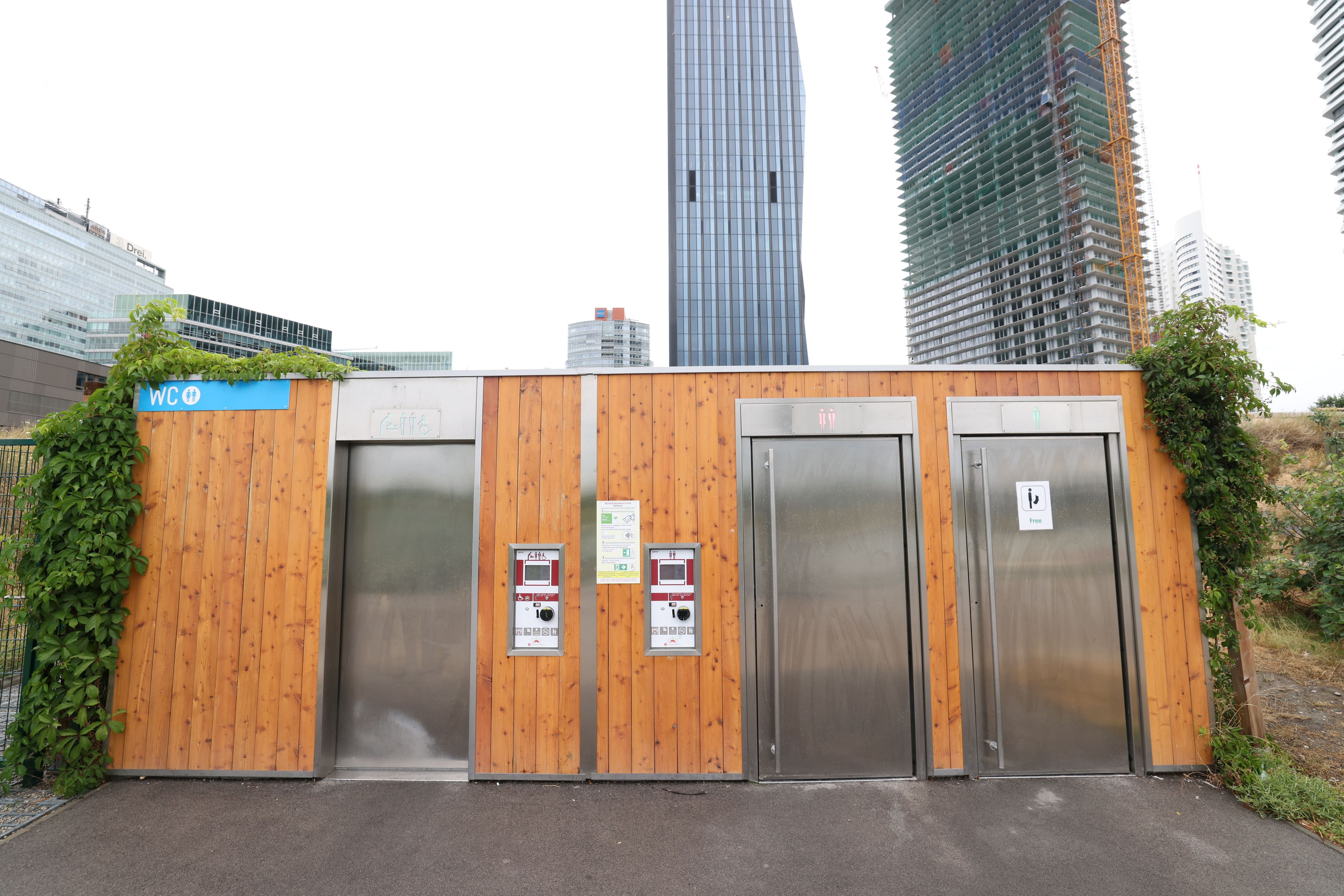 Heute.at - Gratis-Klo für alle? Wien prüft Ende der WC-Gebühr