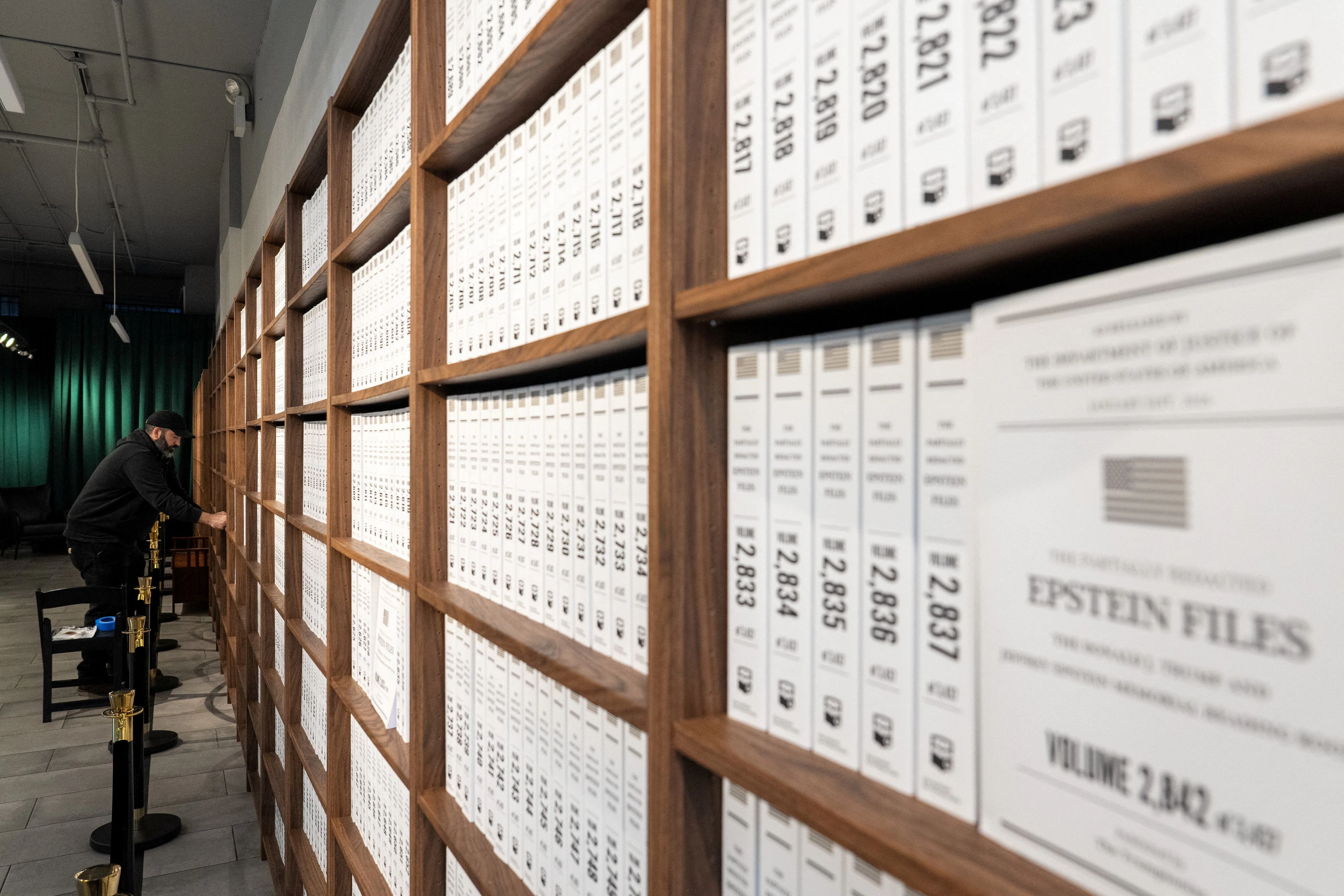Dokumentationsarchiv und Kunstprojekt: Der "Donald J. Trump and Jeffrey Epstein Memorial Reading Room" in New York sammelt alle vom Justizministerium veröffentlichten Epstein-Akten