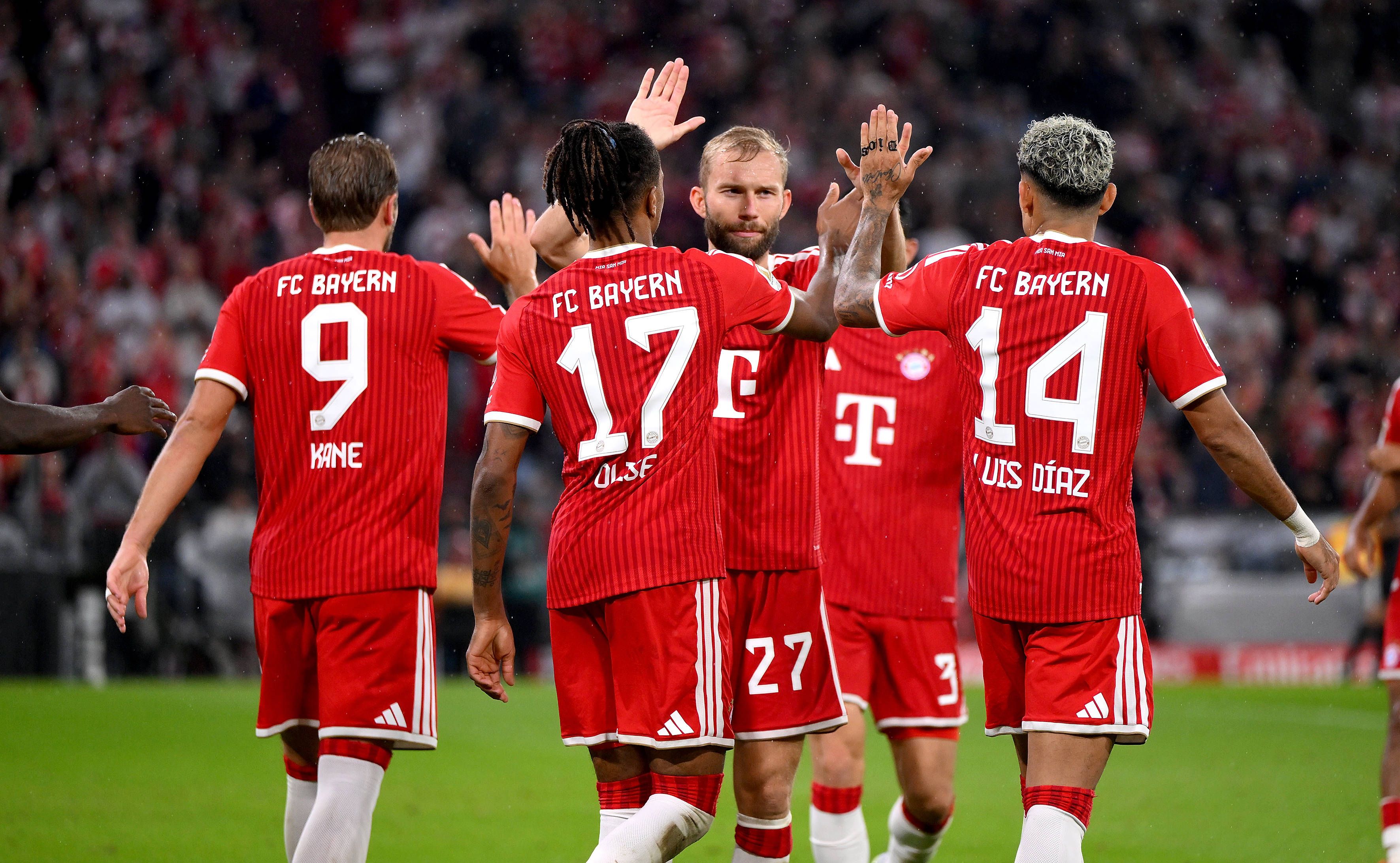 Die Bayern jubeln.